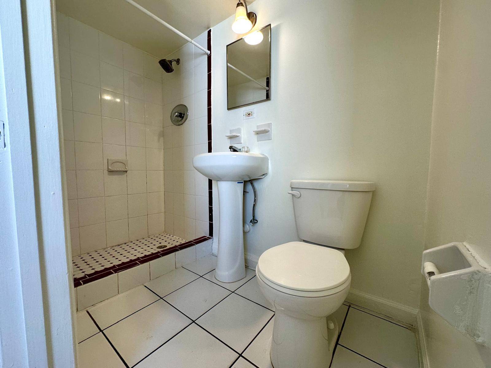 West Palm Beach, FL 33405,6101 Webster AVE 2