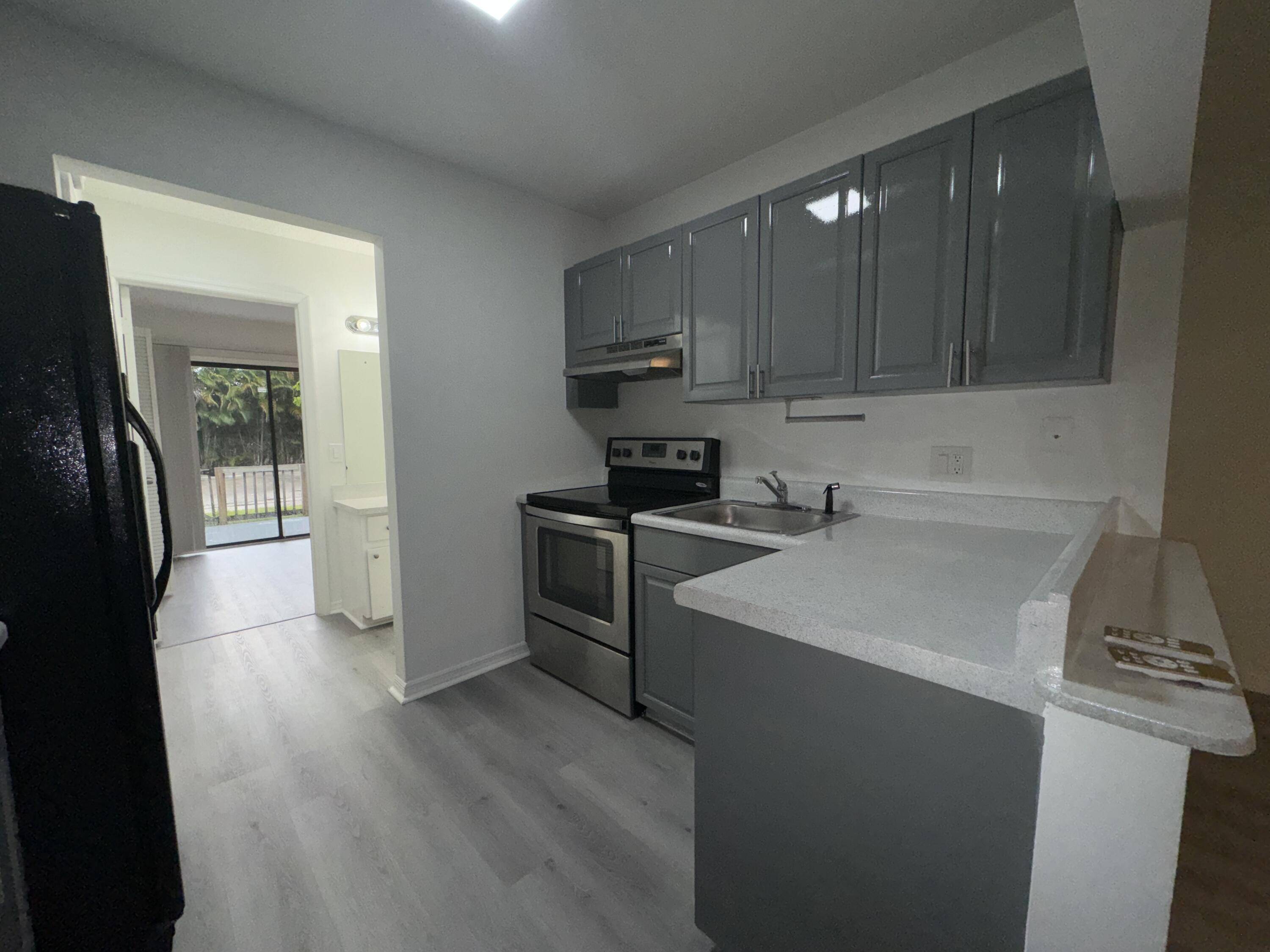 Lake Worth, FL 33461