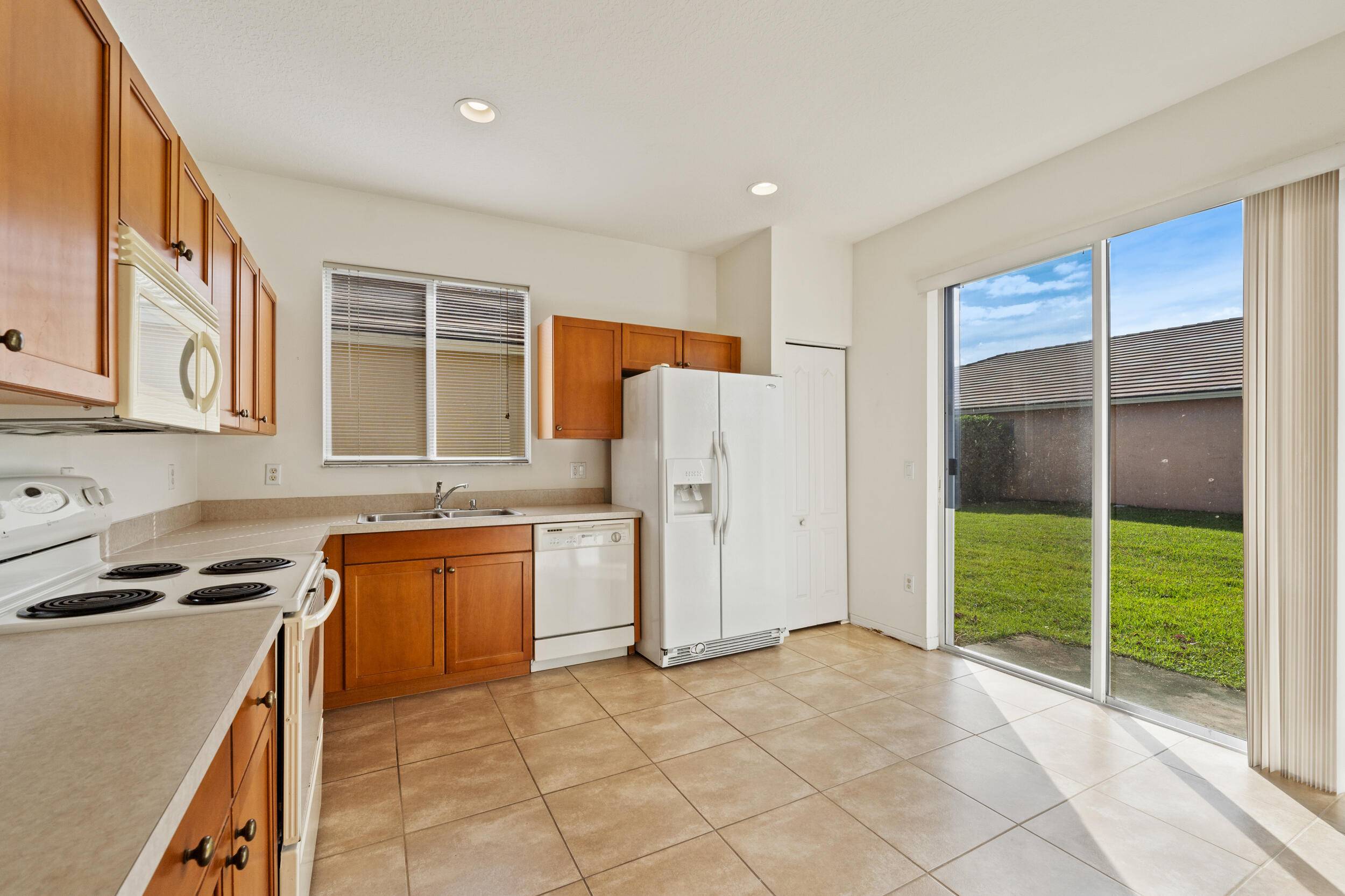 Port Saint Lucie, FL 34987