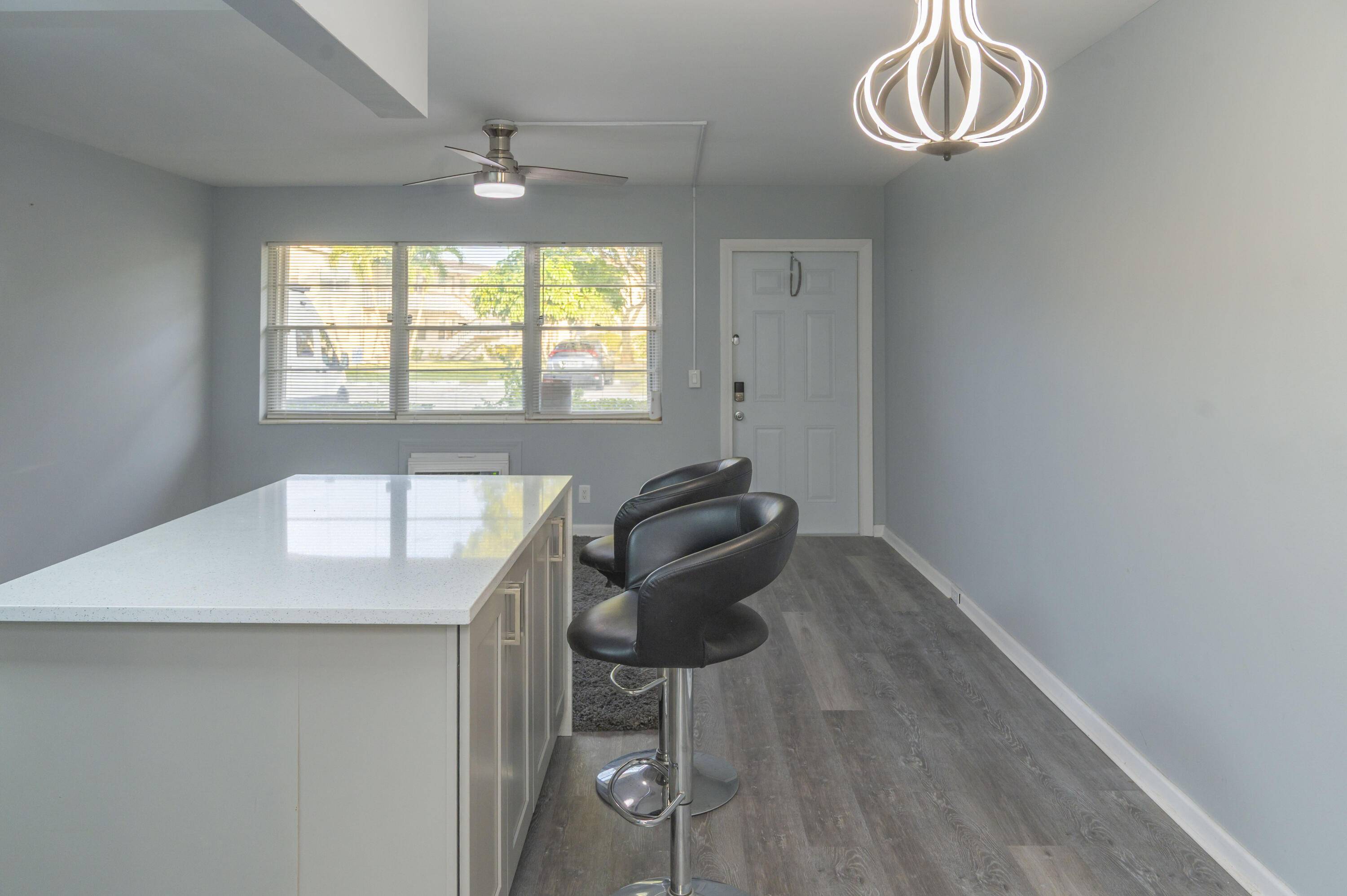 West Palm Beach, FL 33417,246 Northampton M