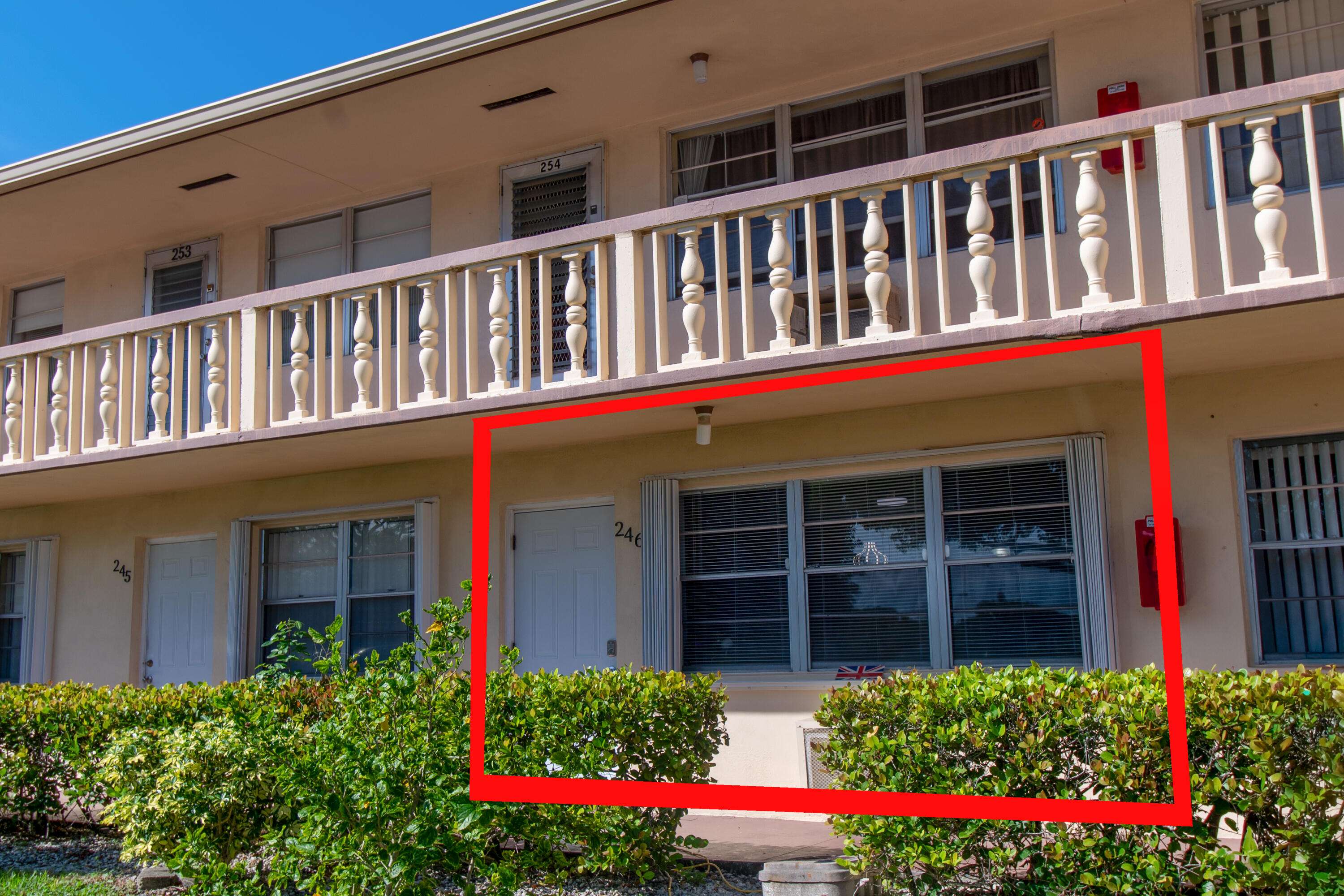 West Palm Beach, FL 33417,246 Northampton M