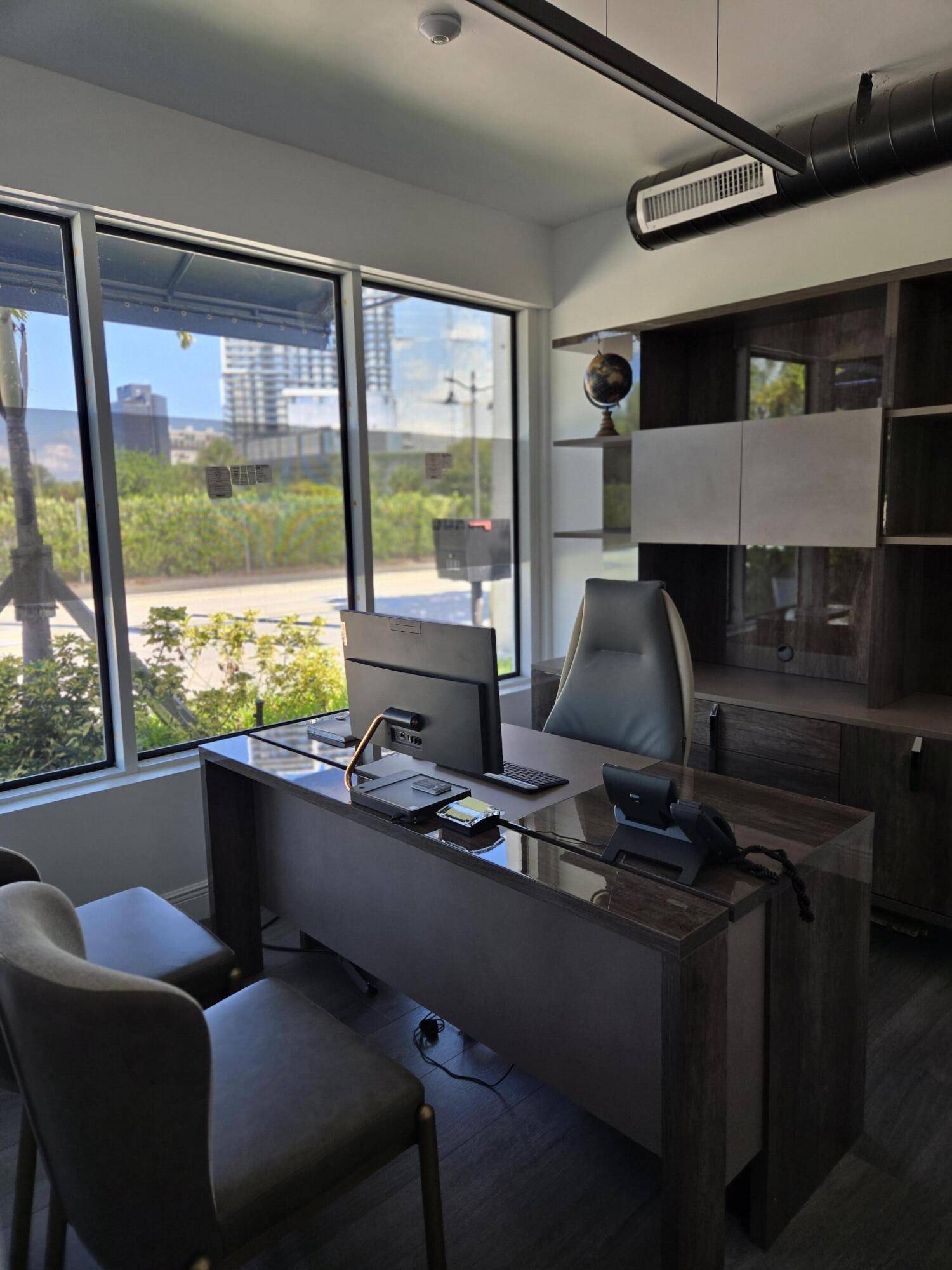 West Palm Beach, FL 33401,711 N Rosemary AVE