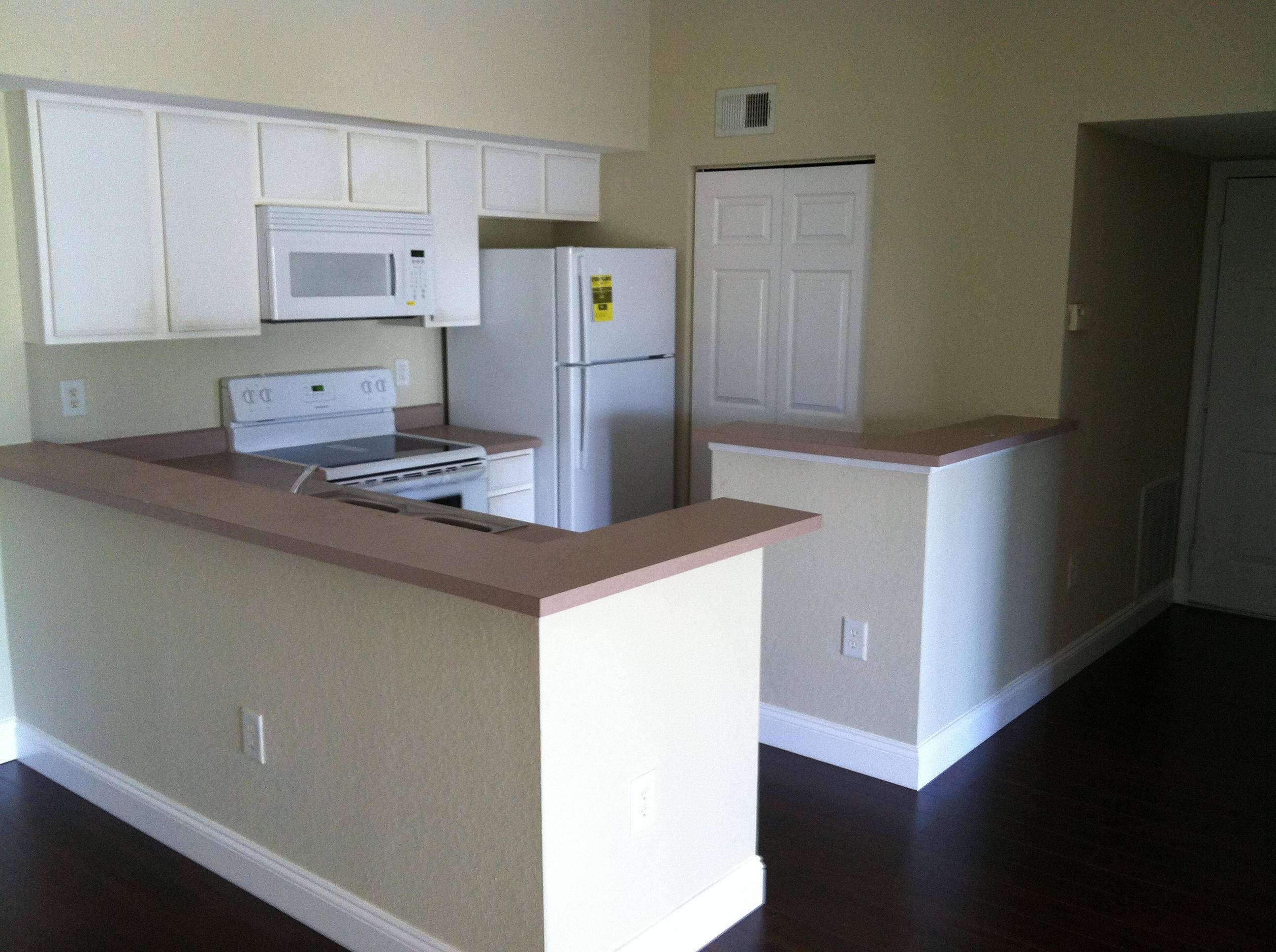 Port Saint Lucie, FL 34986,171 SW Palm DR 303