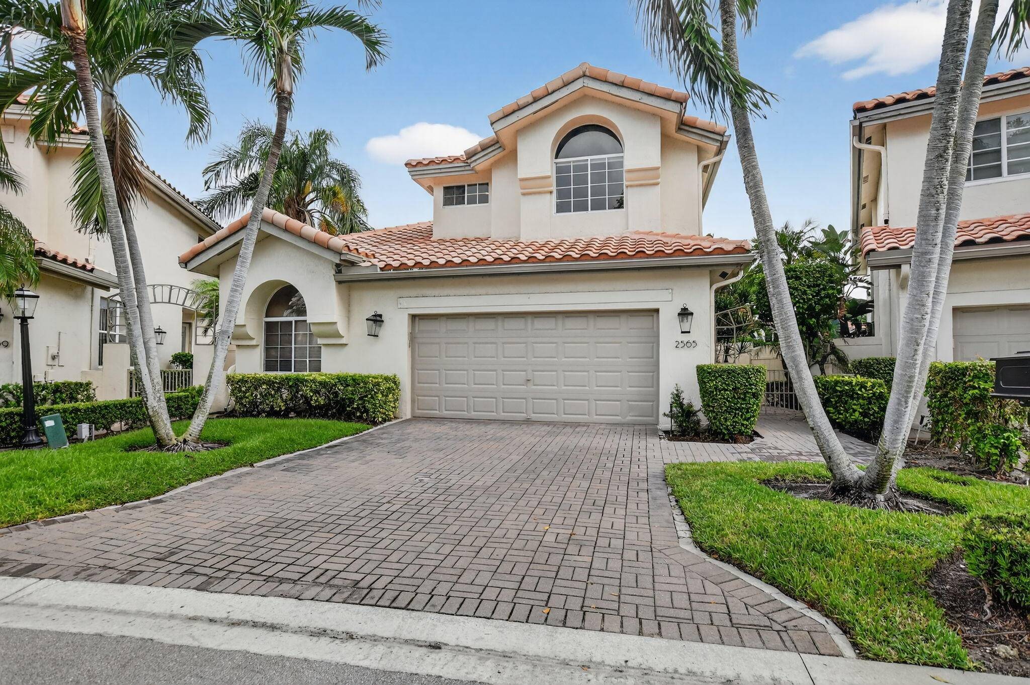 Boca Raton, FL 33496,2565 NW 52nd ST