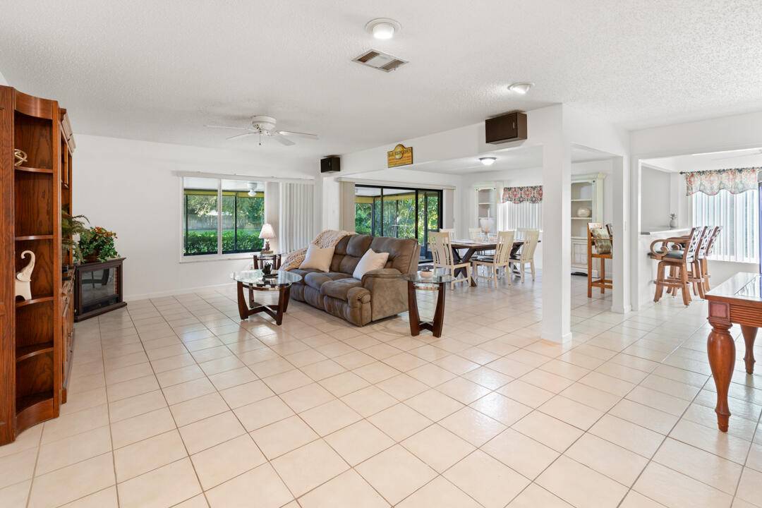 Port Saint Lucie, FL 34952,2473 SE Drayton RD