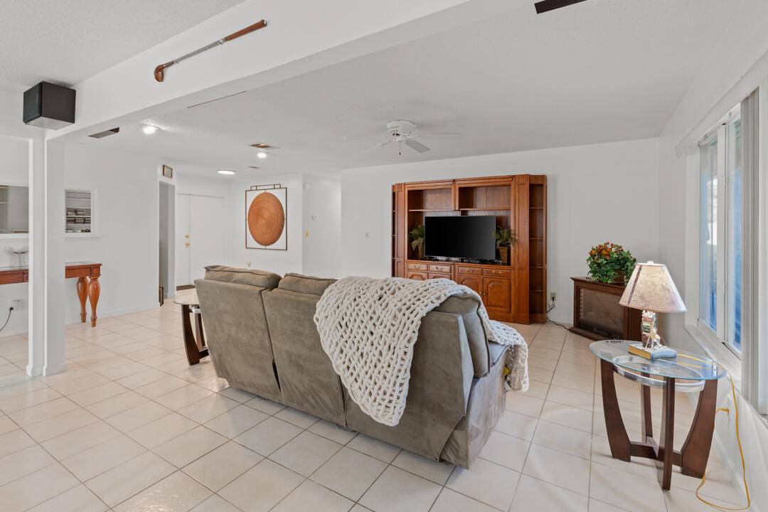 Port Saint Lucie, FL 34952,2473 SE Drayton RD