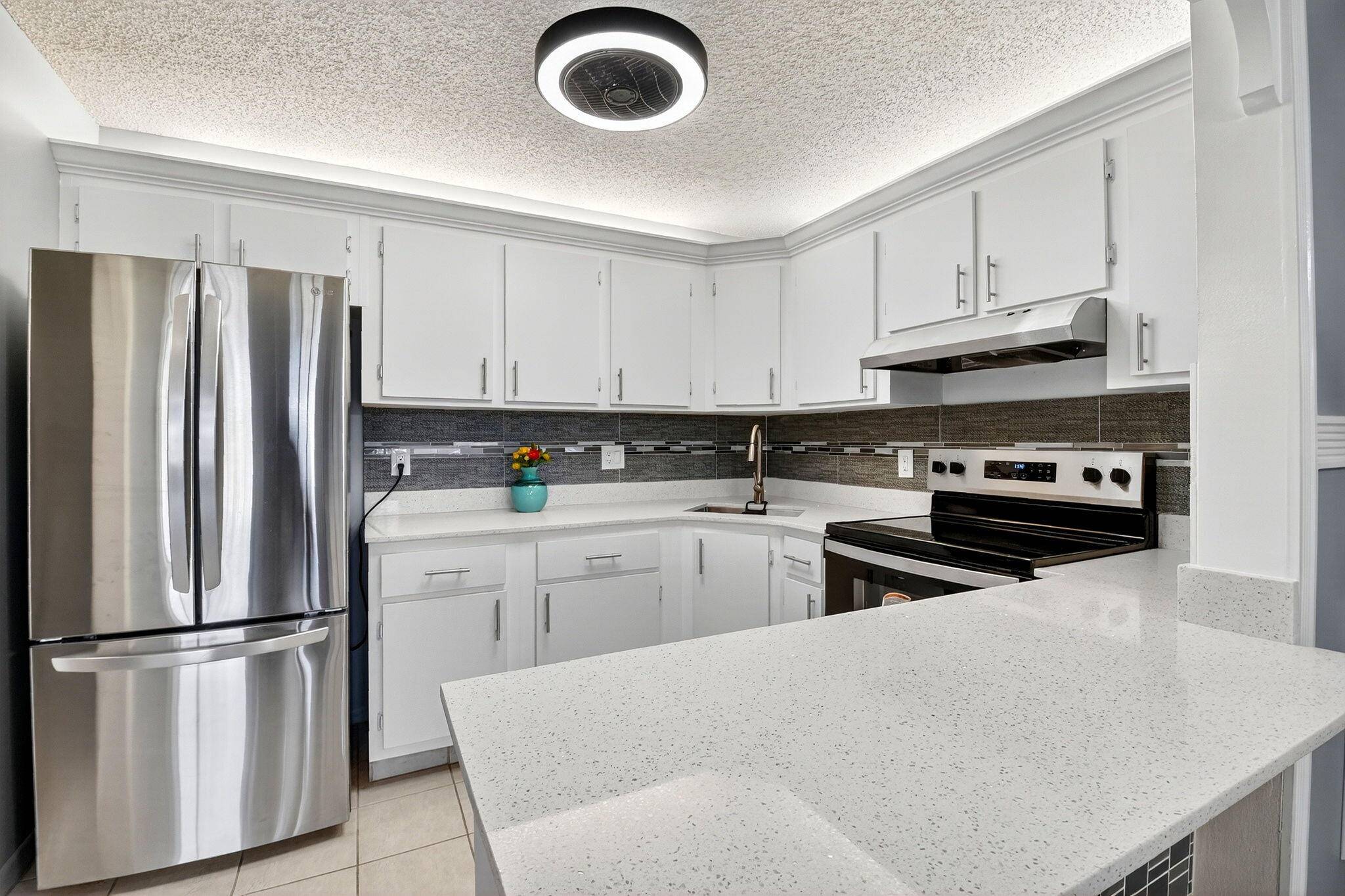 Greenacres, FL 33463,337 Knotty Pine CIR A-2