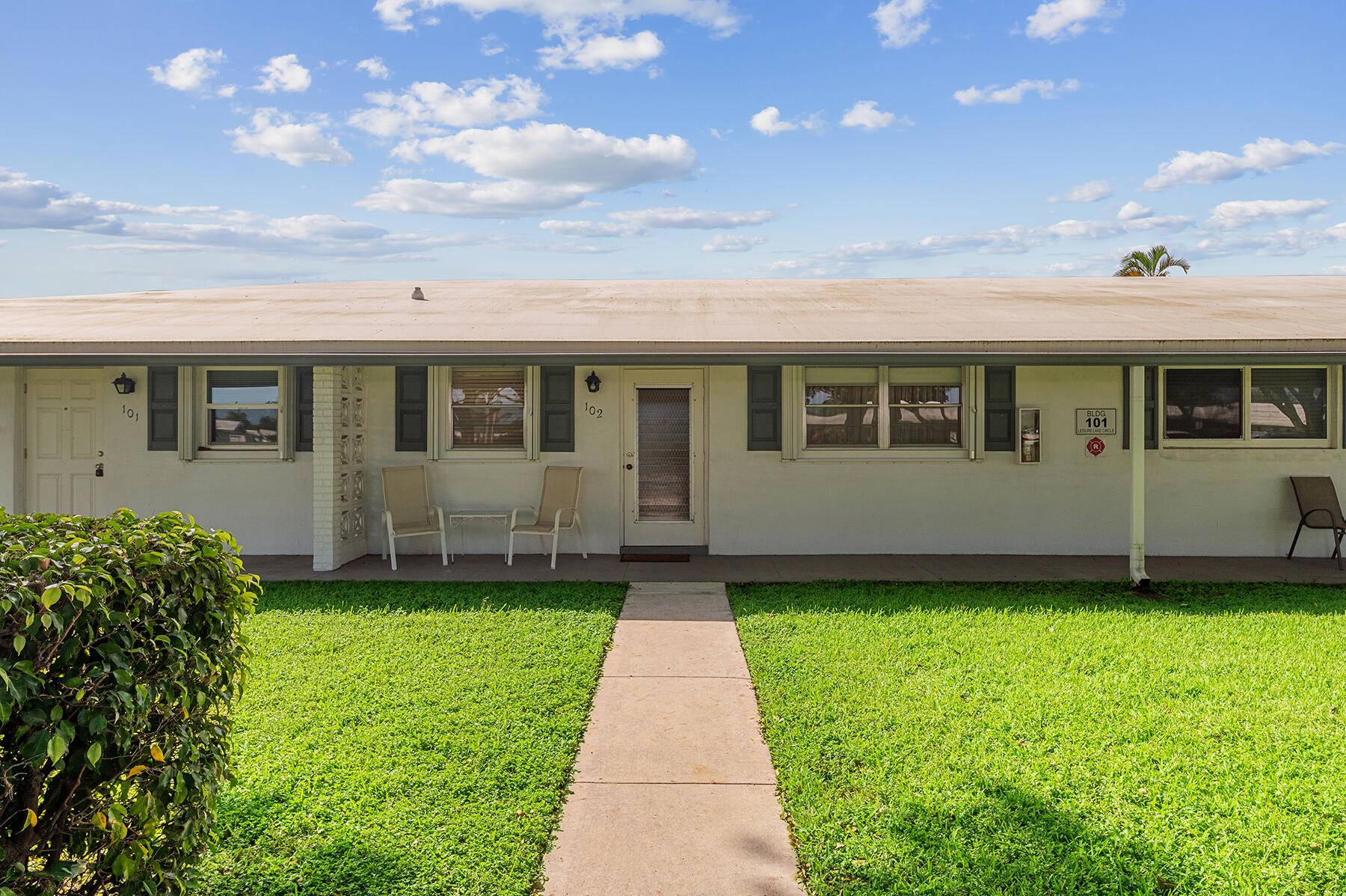 Boynton Beach, FL 33426,101 Leisure Lake CIR 102