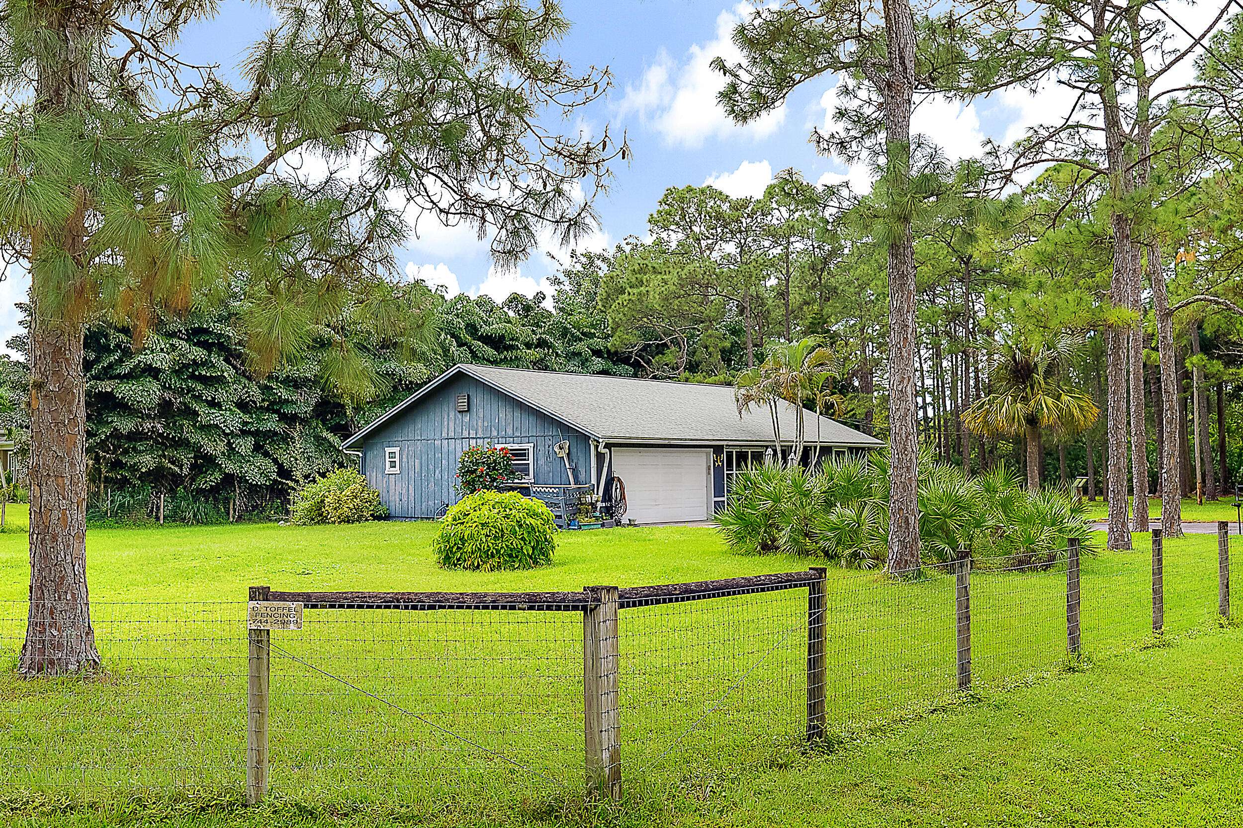 Jupiter, FL 33478,12408 N 164th CT