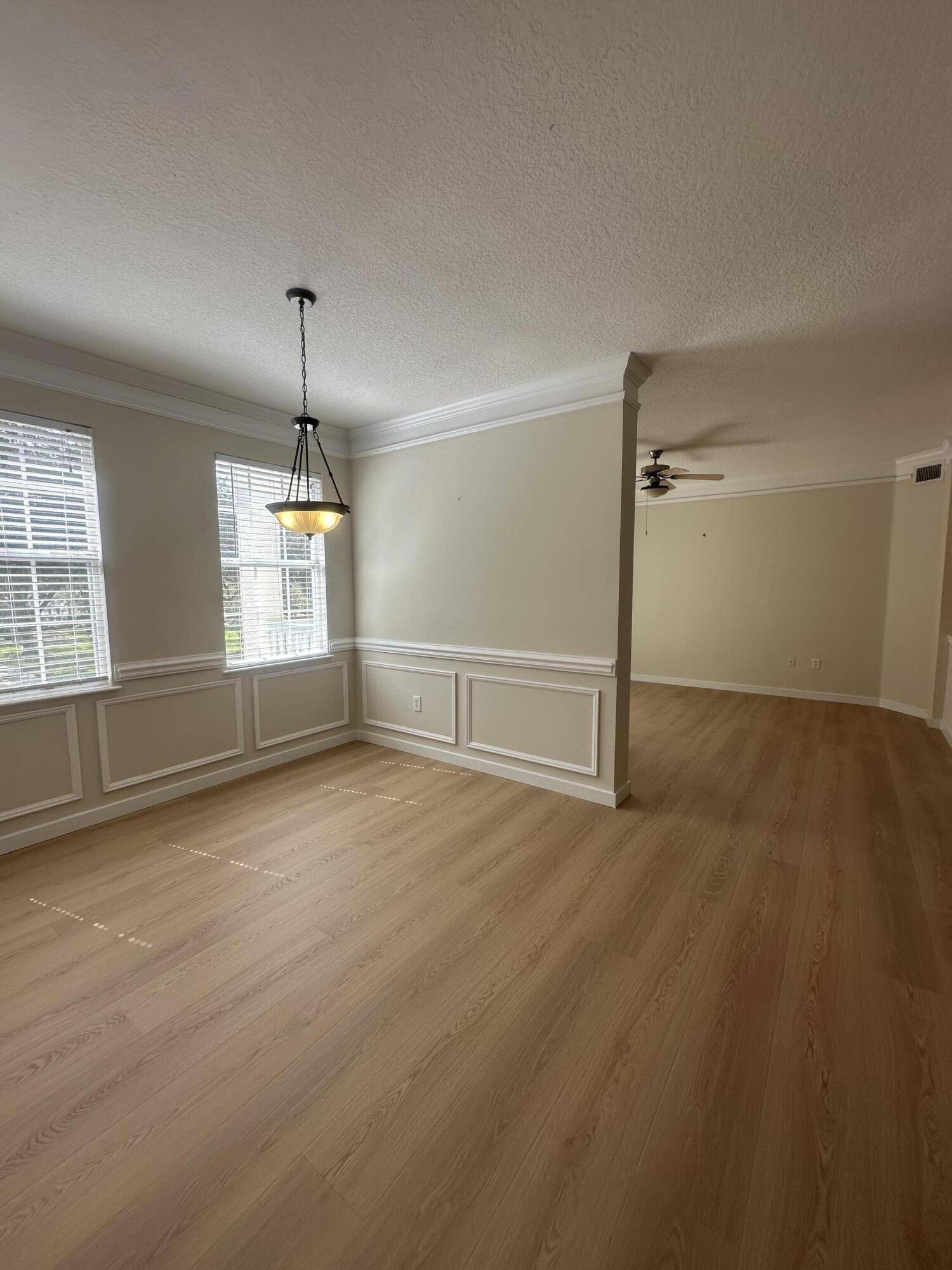 Jupiter, FL 33458,225 Murcia DR 208