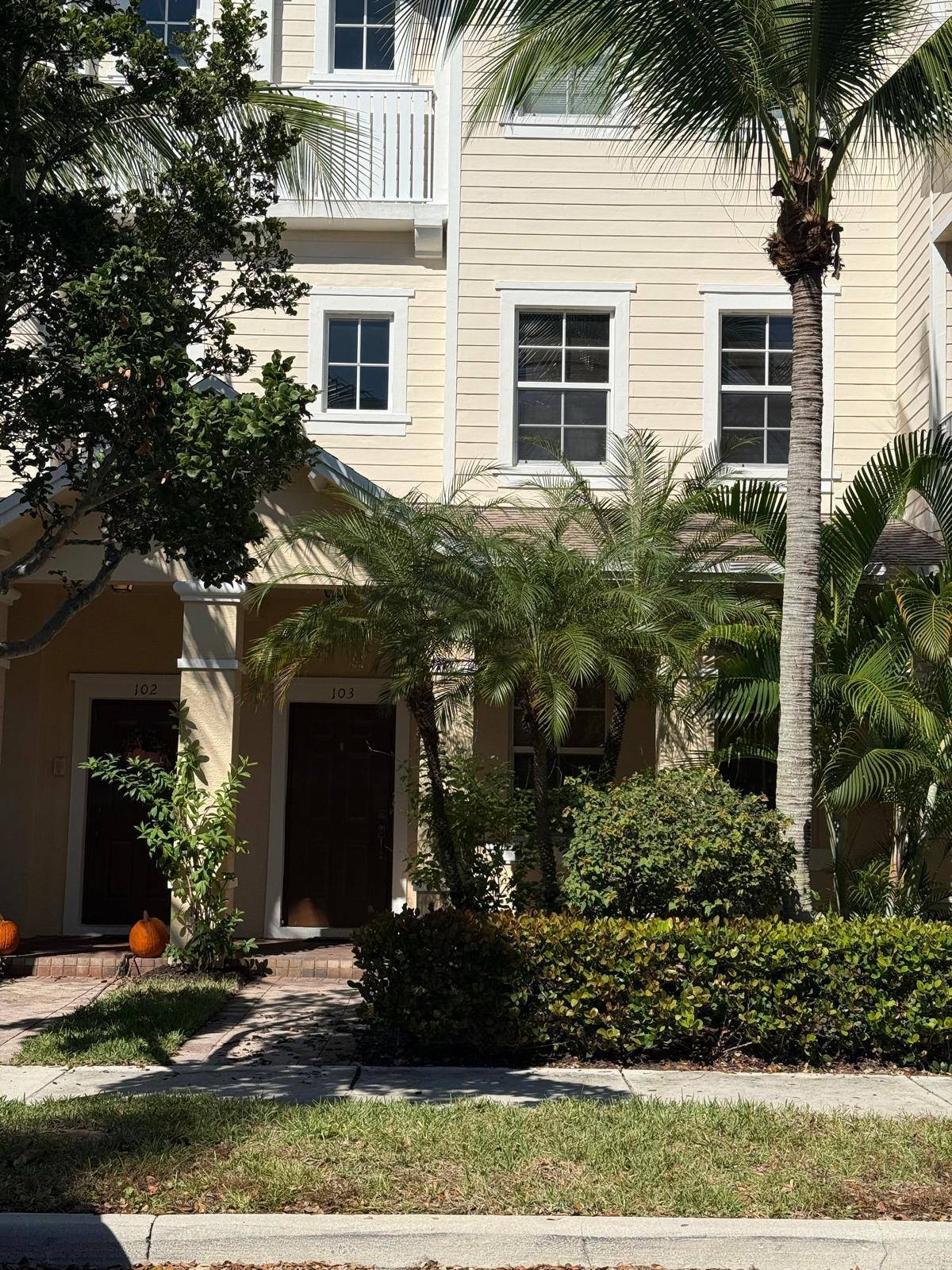 Jupiter, FL 33458,105 E Pigeon Plum DR 103