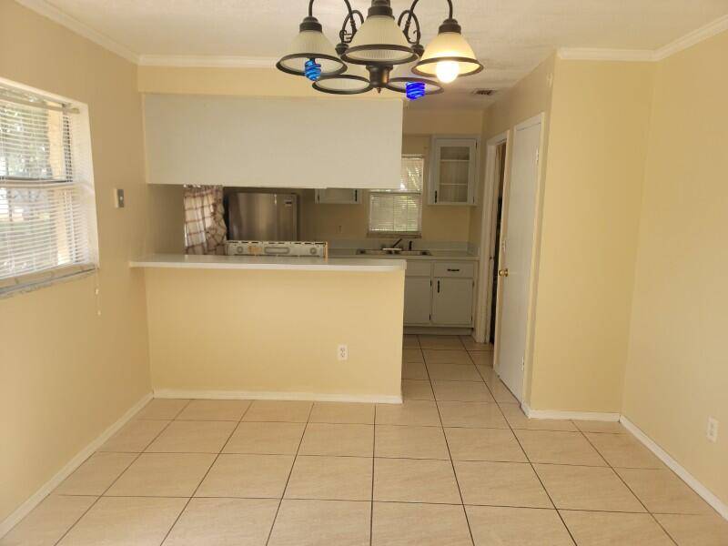 Fort Pierce, FL 34946,3105 Langston DR