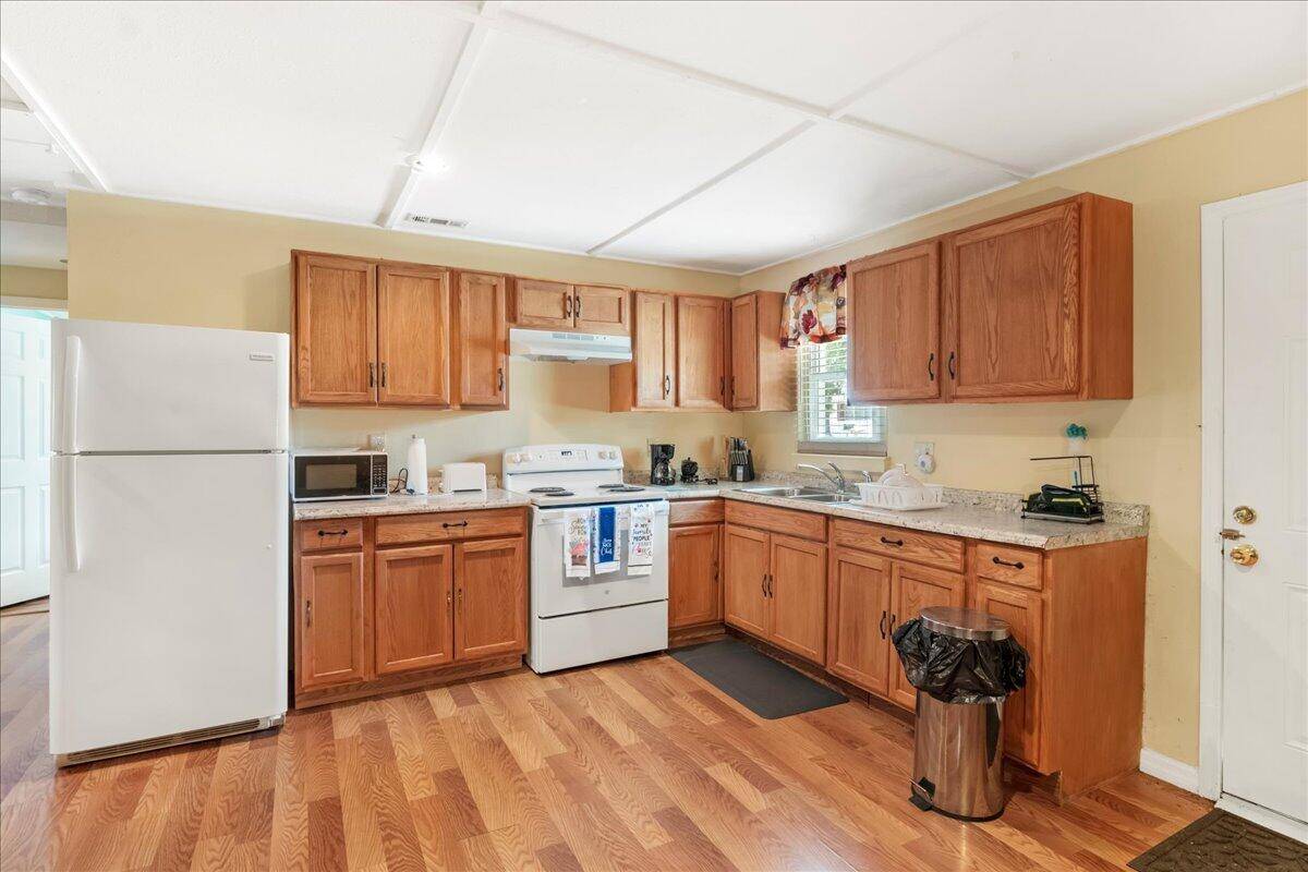 Sebring, FL 33870,216 Micco AVE