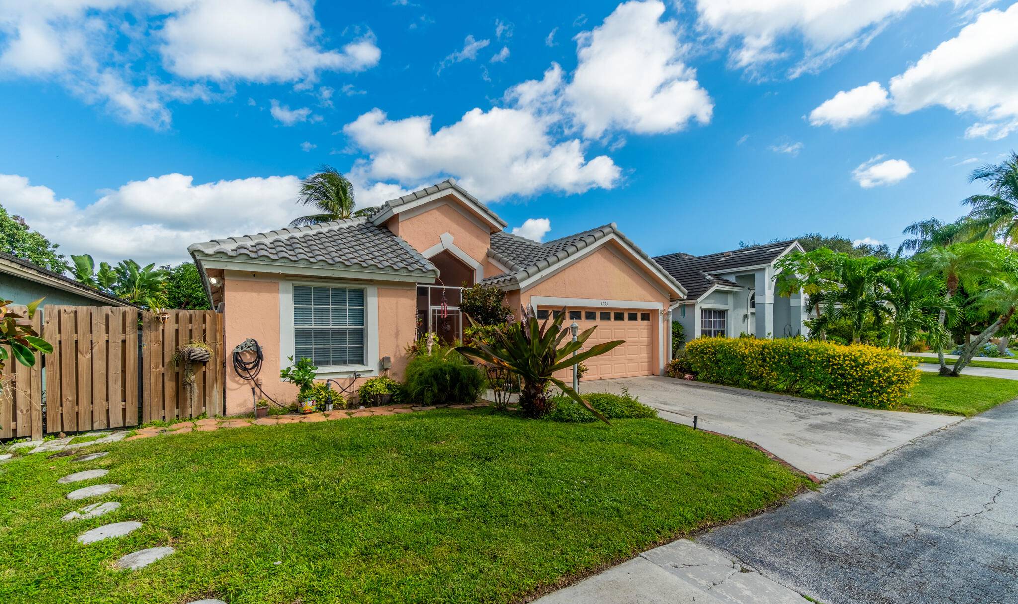West Palm Beach, FL 33409,4135 Culpeper CT
