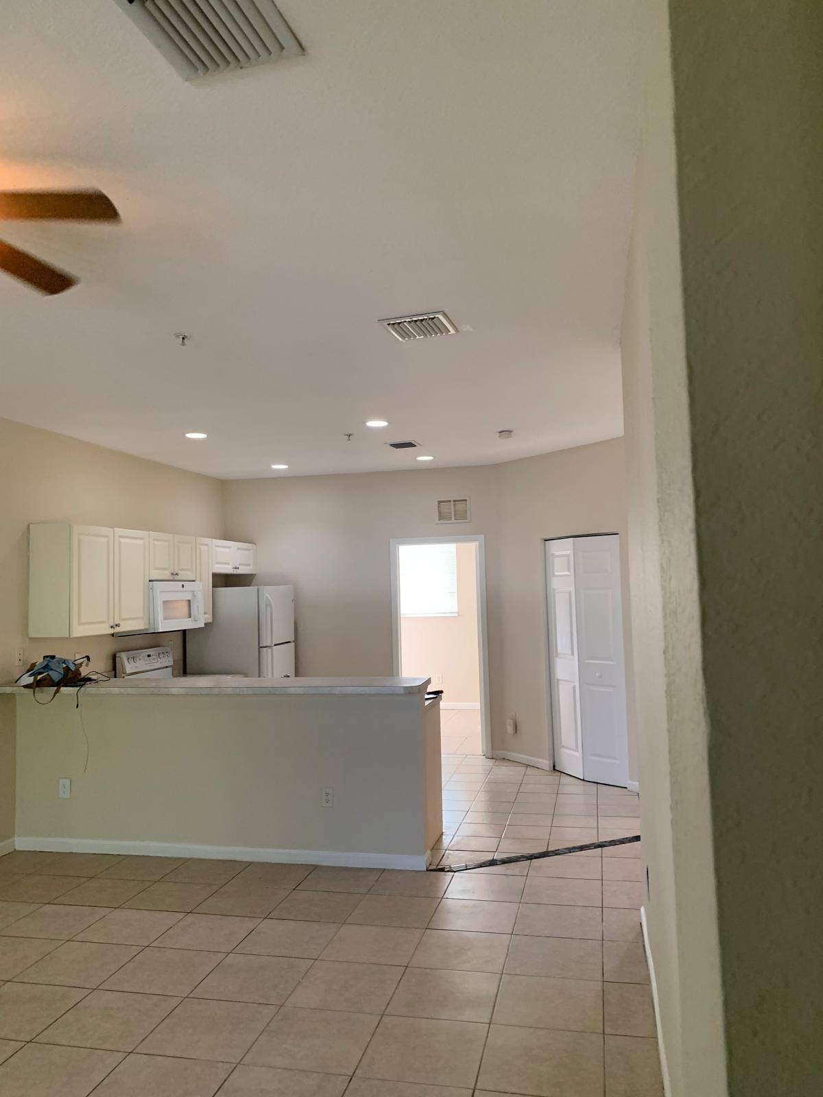 Riviera Beach, FL 33404,1966 Freeport LN 1966