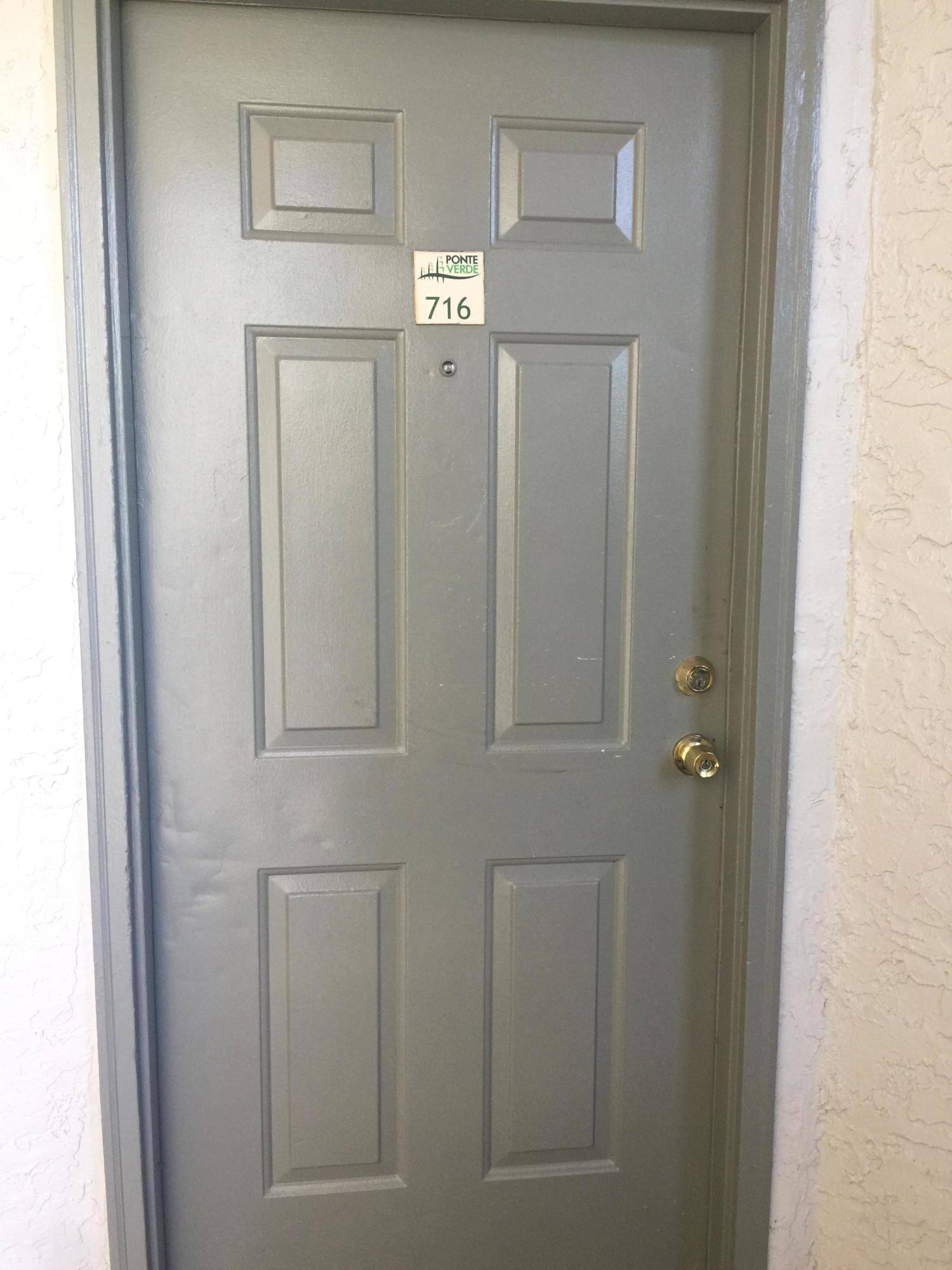 West Palm Beach, FL 33409,1401 Village BLVD 716