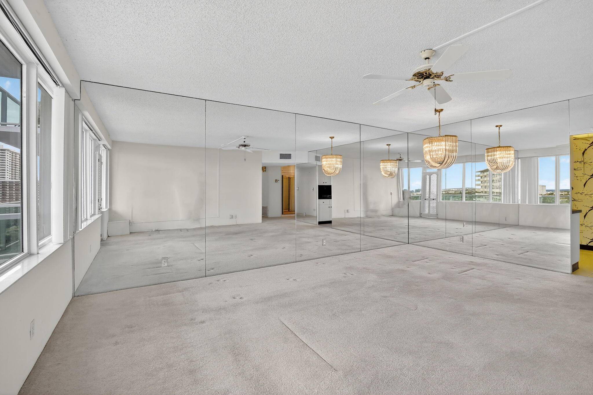 Fort Lauderdale, FL 33308,3233 NE 34th ST 1405