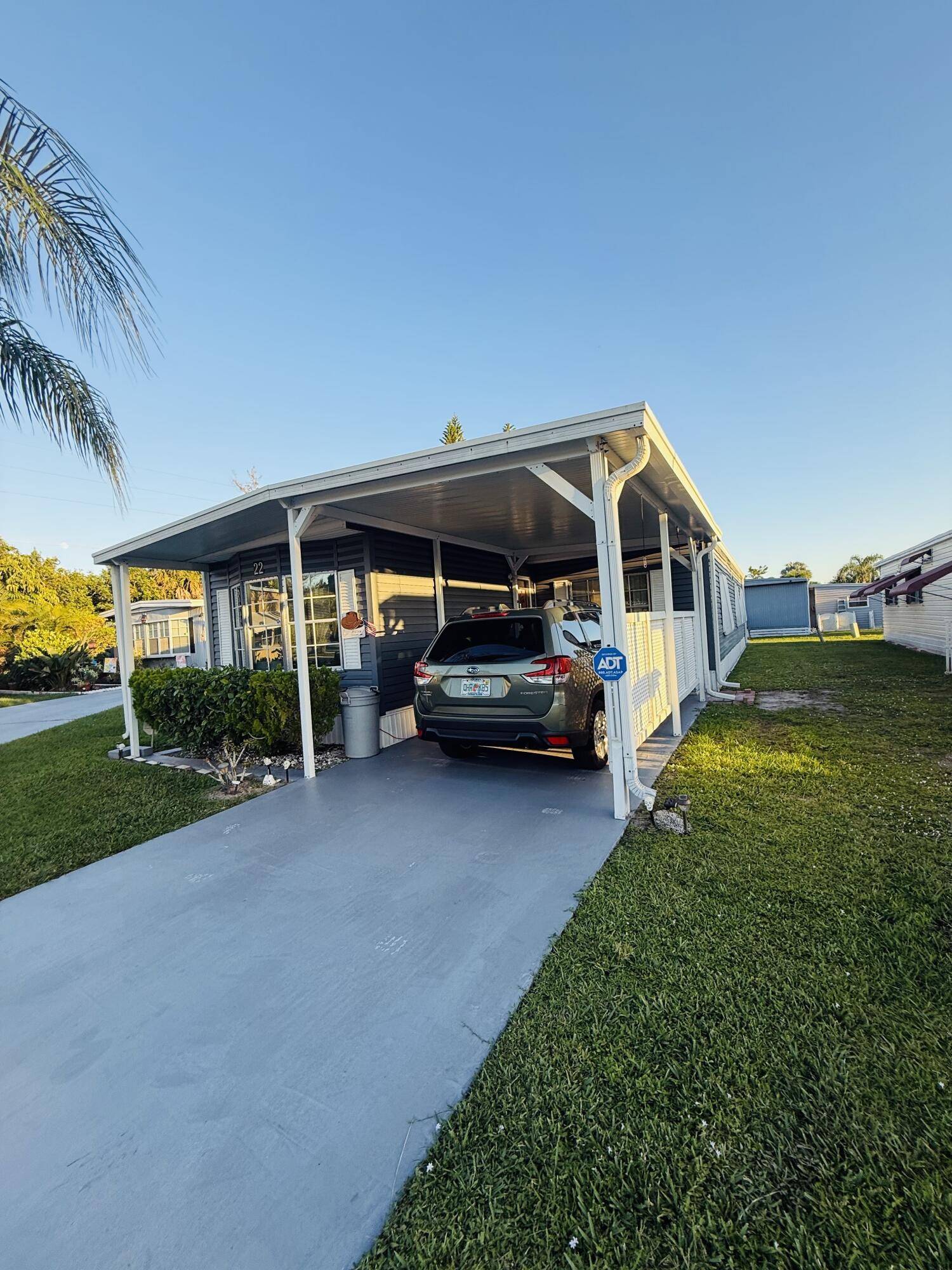 Port Saint Lucie, FL 34952,22 Cozumel LN