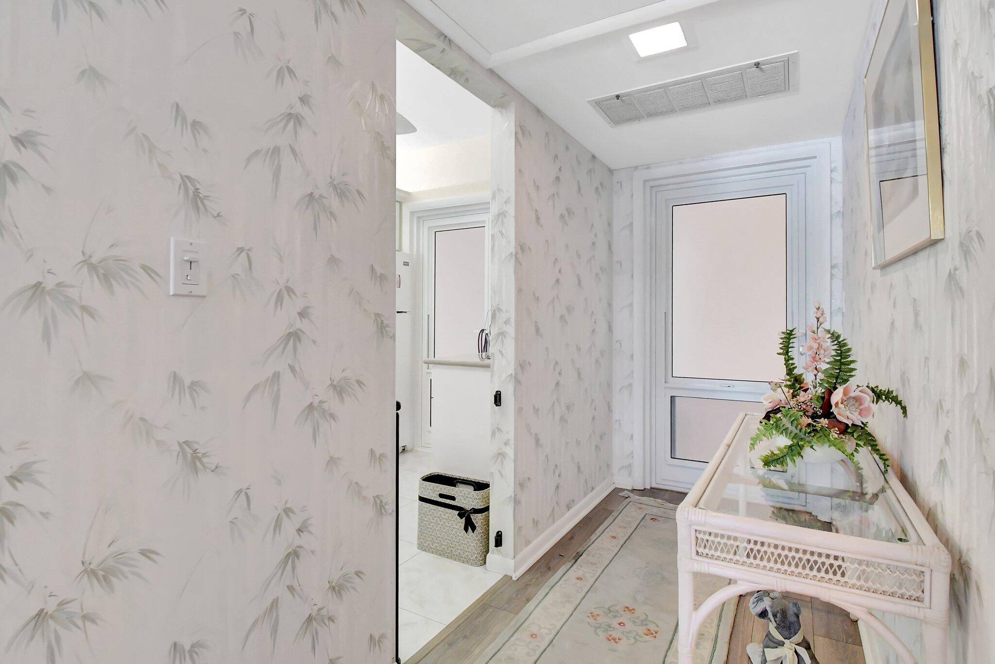 Lauderdale By The Sea, FL 33062,1481 S S Ocean BLVD 413a