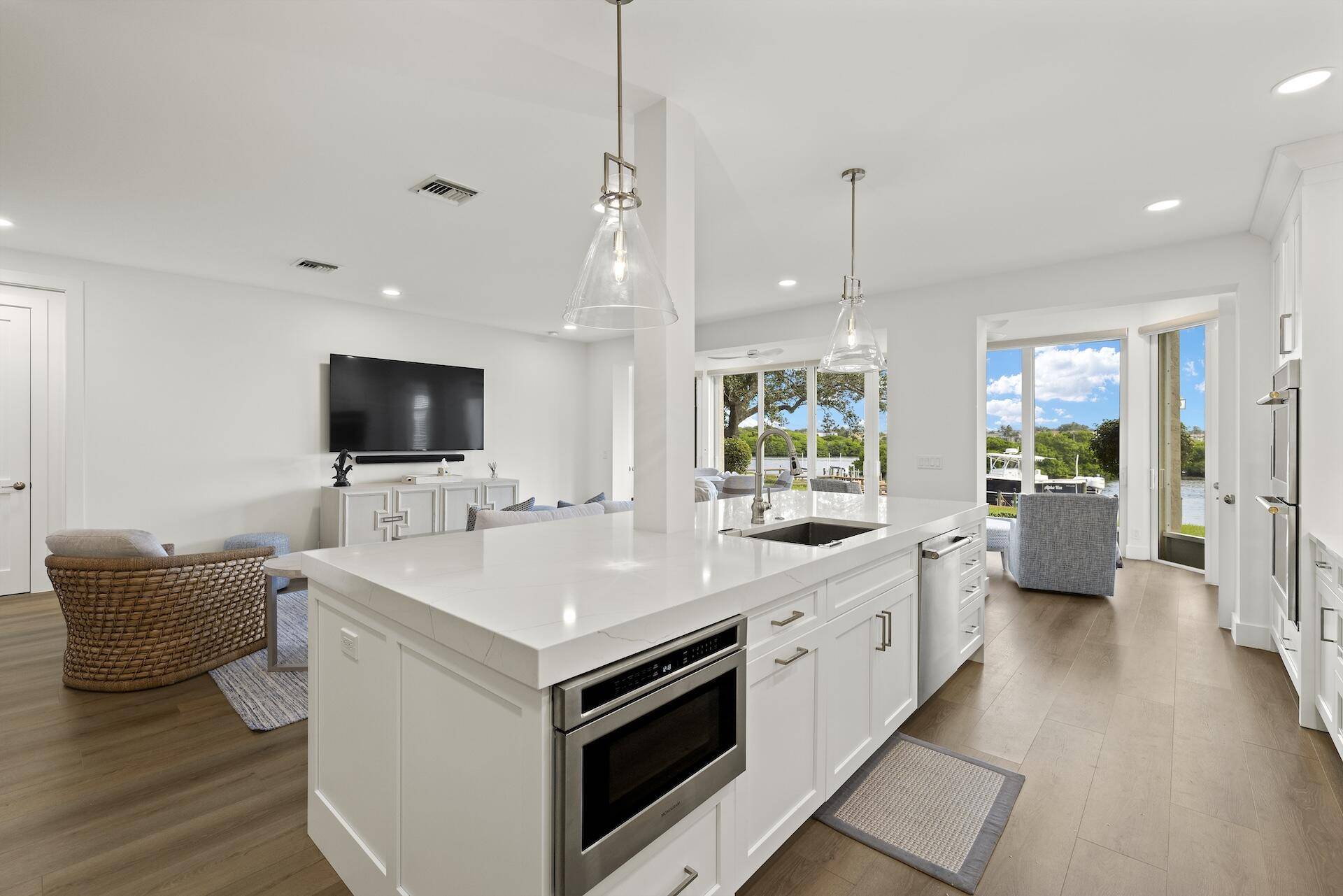 Jupiter, FL 33477,220 Eagle DR