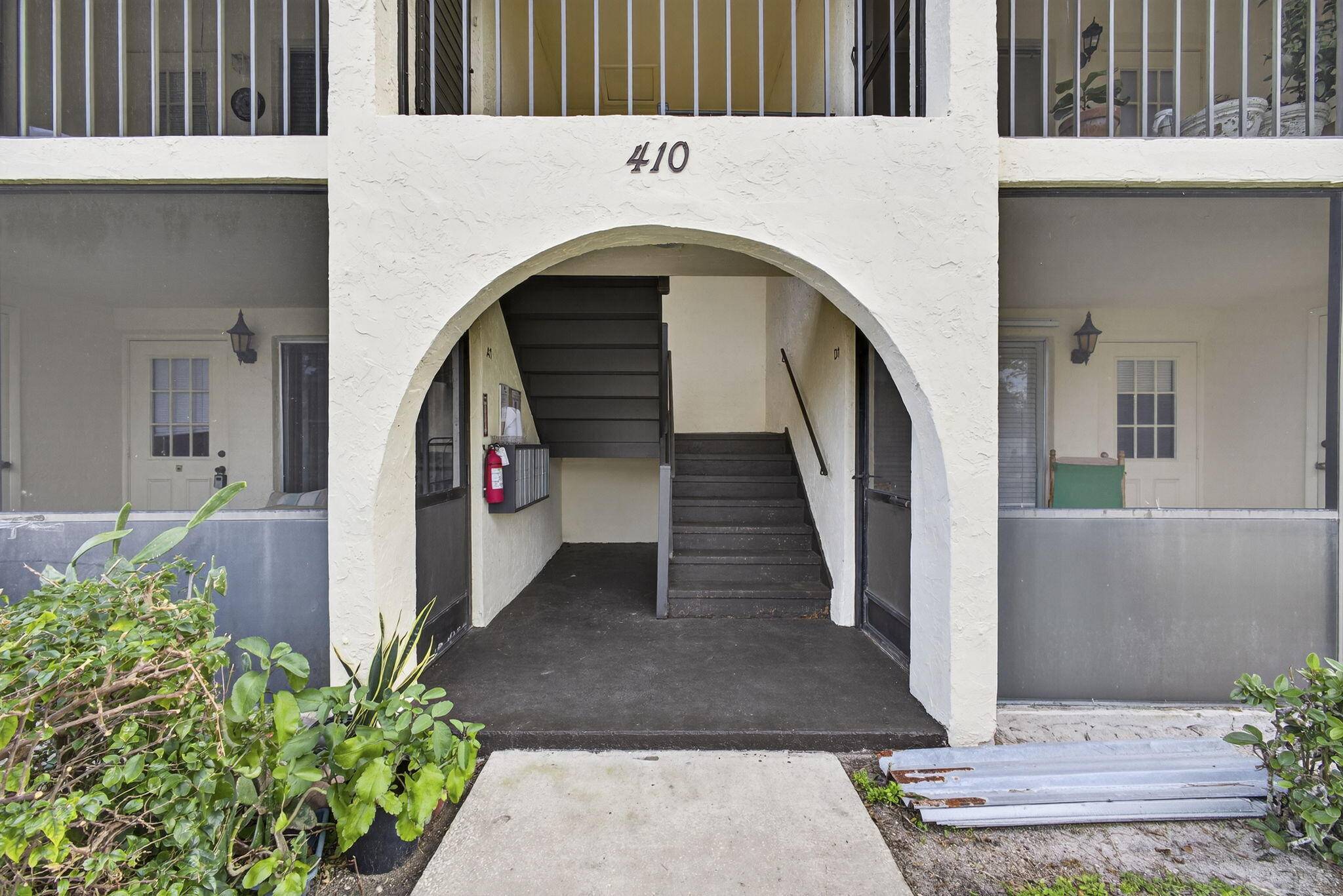 Greenacres, FL 33463,5960 Whispering Pine WAY A-2