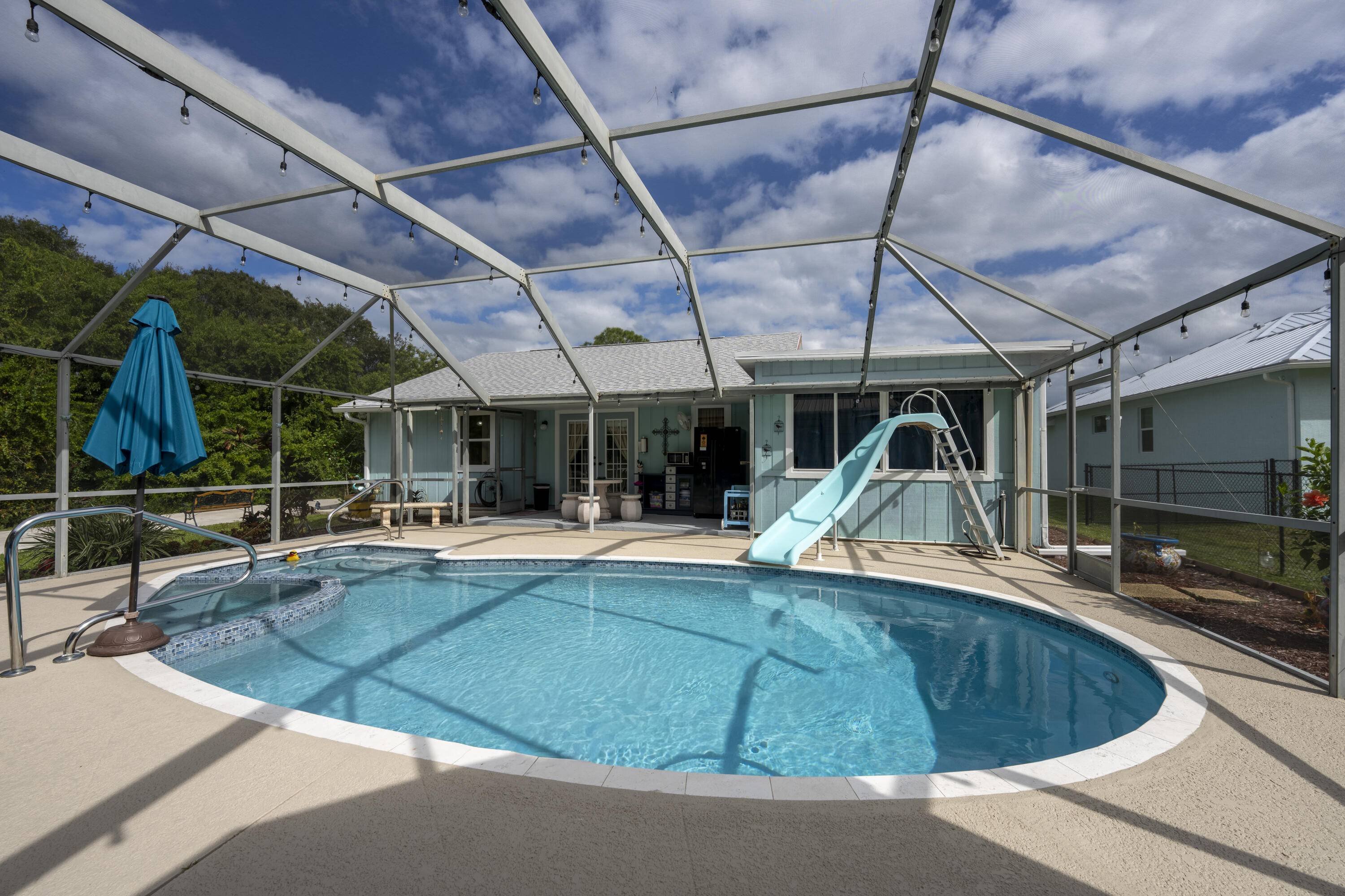 Fort Pierce, FL 34982,5409 Palmetto DR