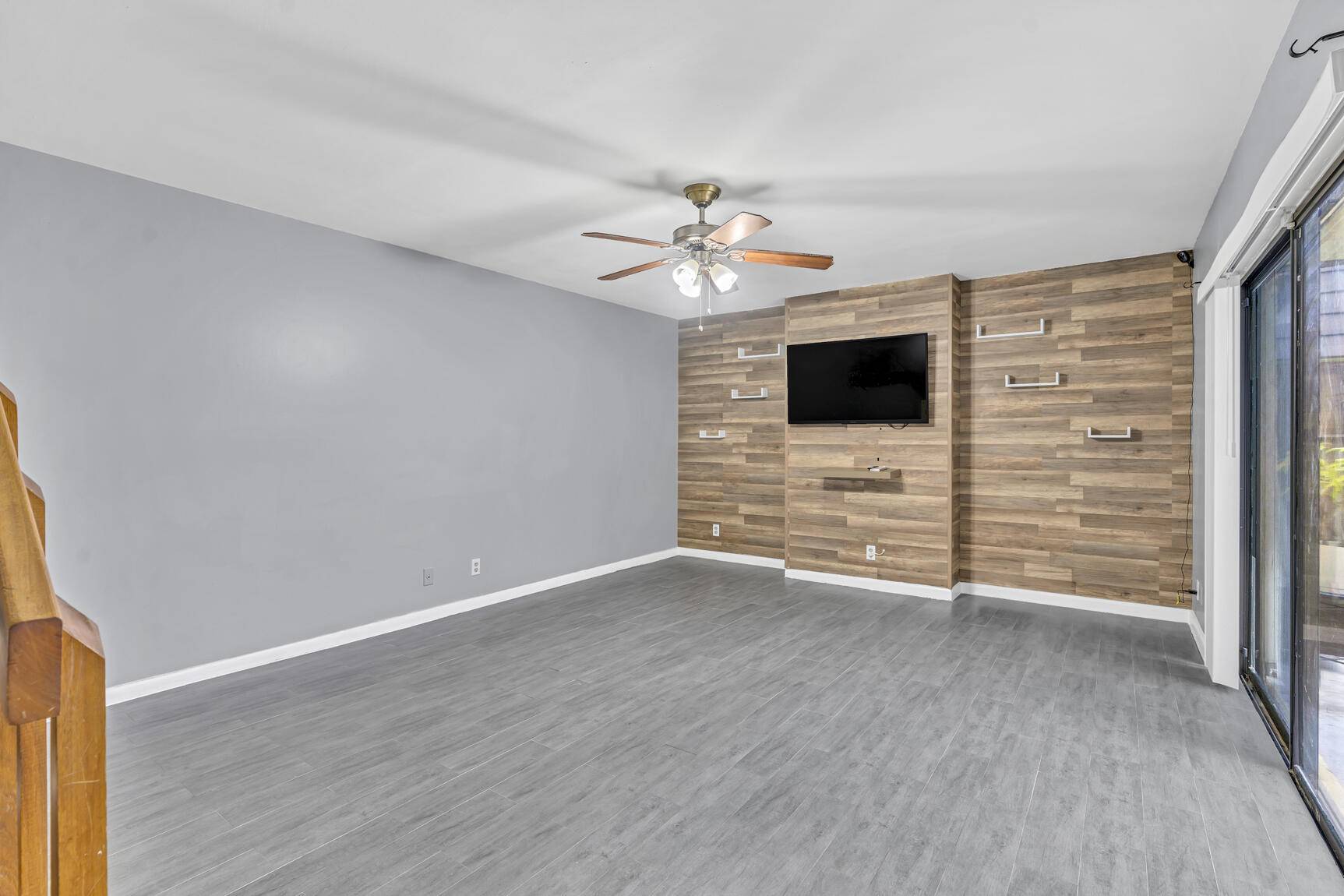 West Palm Beach, FL 33417,4585 Cherry RD