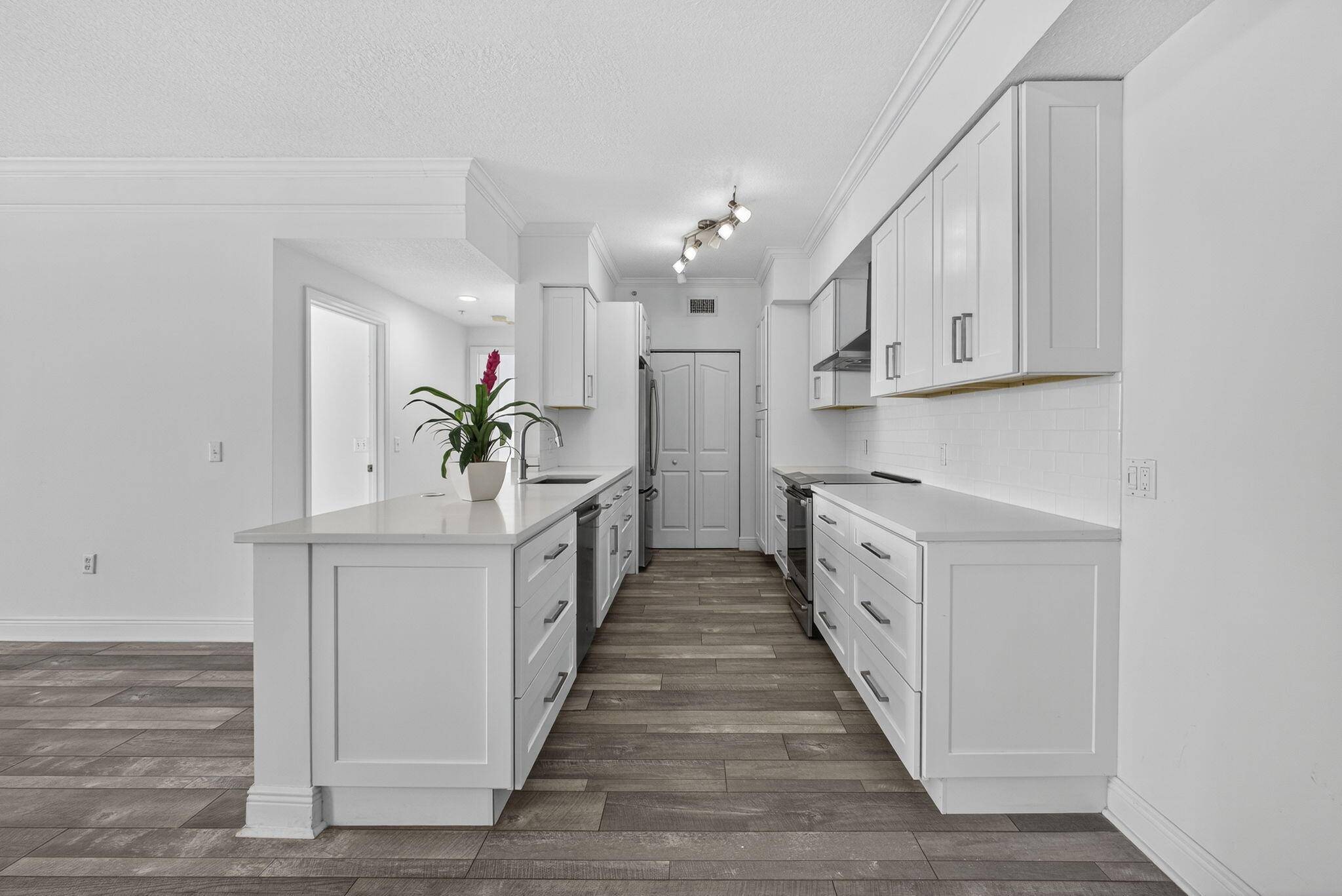 Palm Beach Gardens, FL 33418,5301 E Myrtlewood CIR