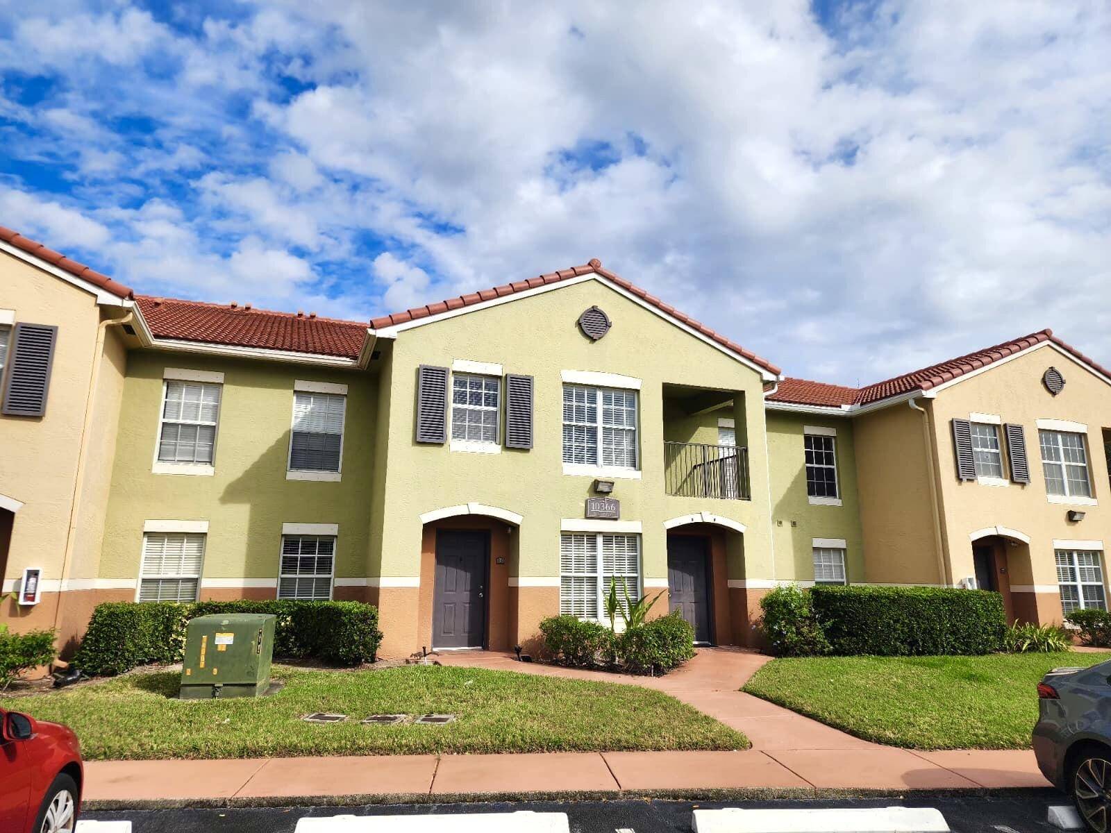 Royal Palm Beach, FL 33411,10366 S Fox Trail RD 1703