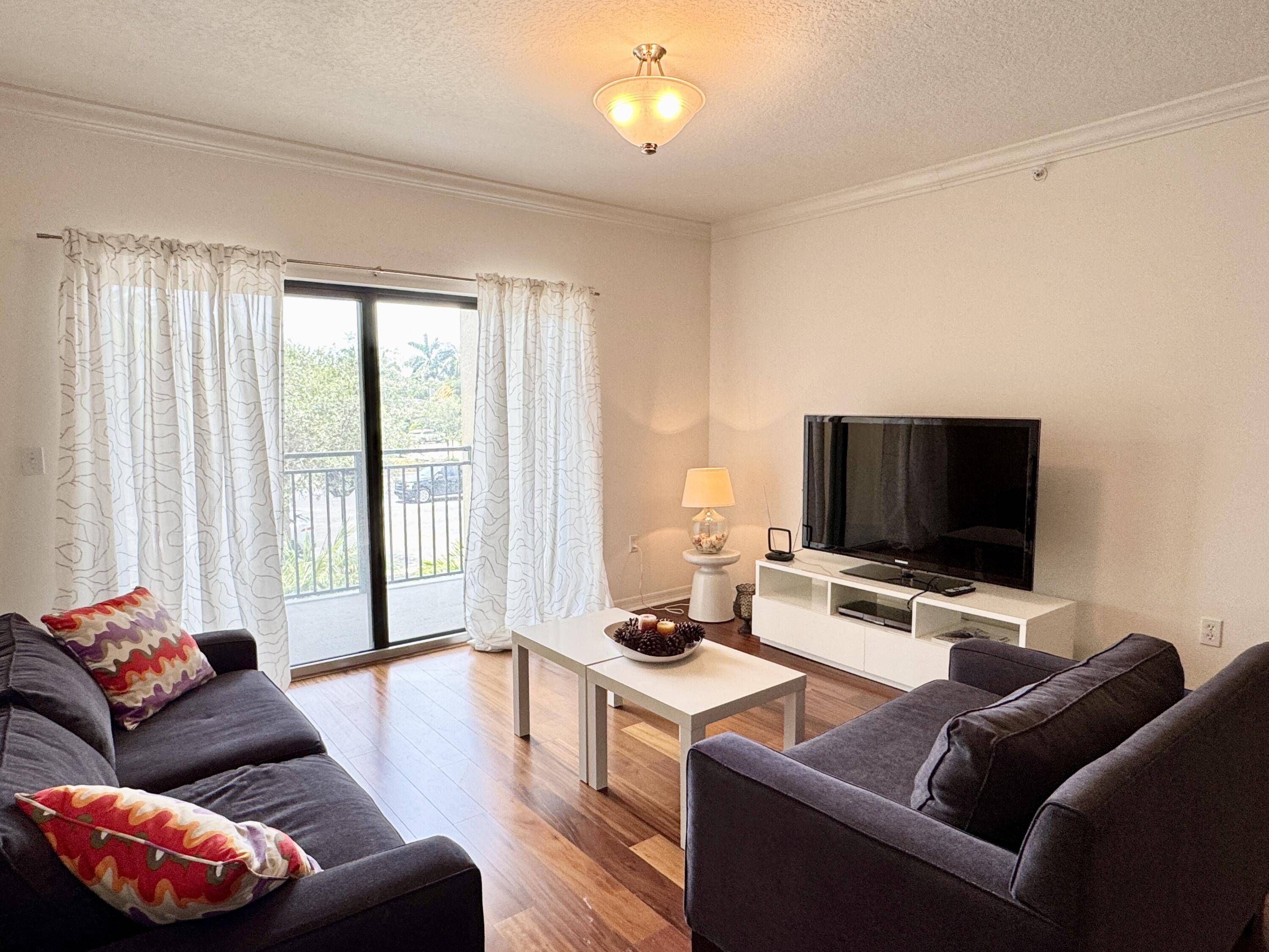 Palm Beach Gardens, FL 33418,4907 Midtown LN 1215