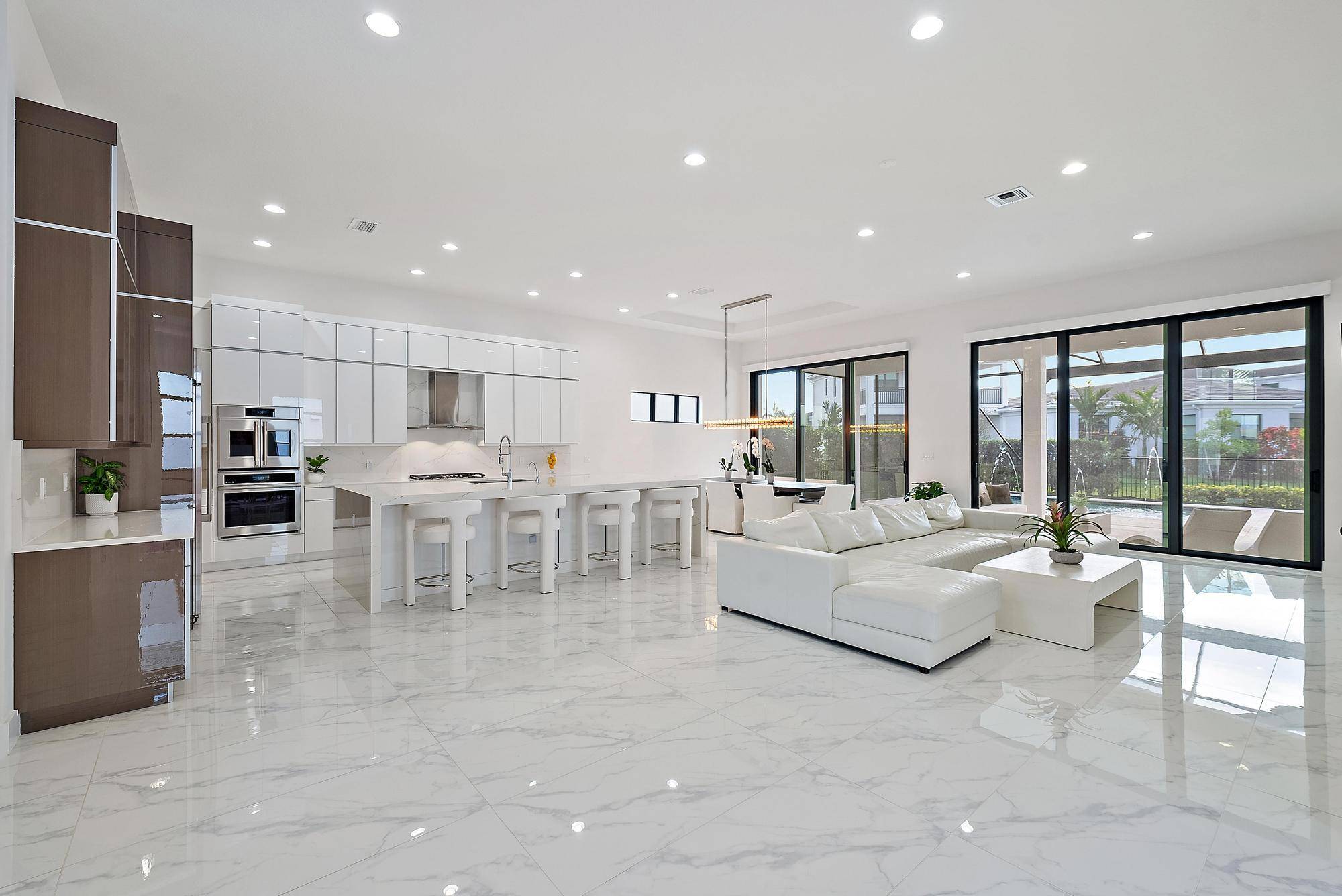 Palm Beach Gardens, FL 33418,13159 Artisan CIR