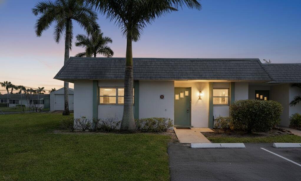 West Palm Beach, FL 33415,2638 E Gately DR 1