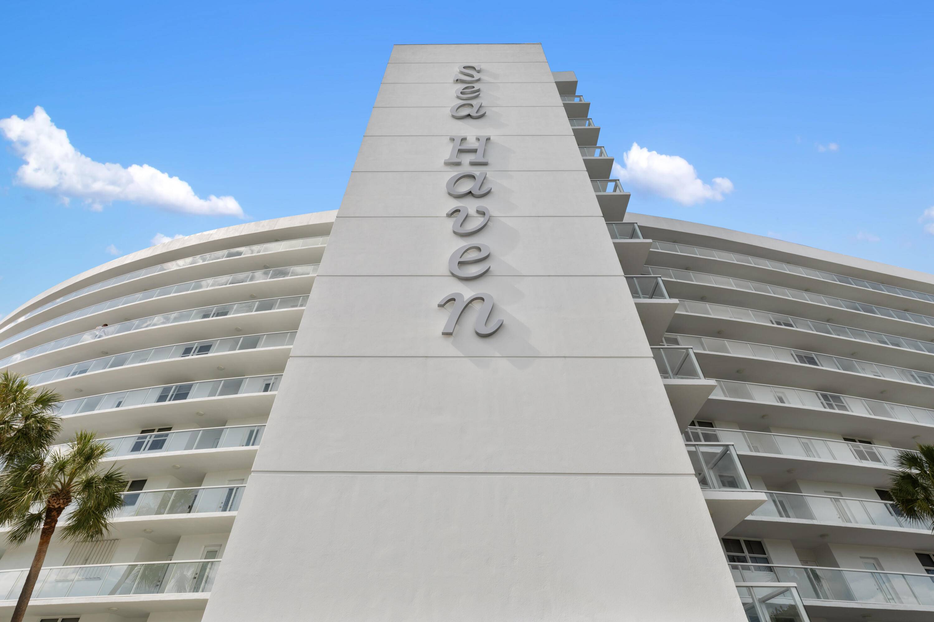 Pompano Beach, FL 33062,2731 NE 14th ST 228