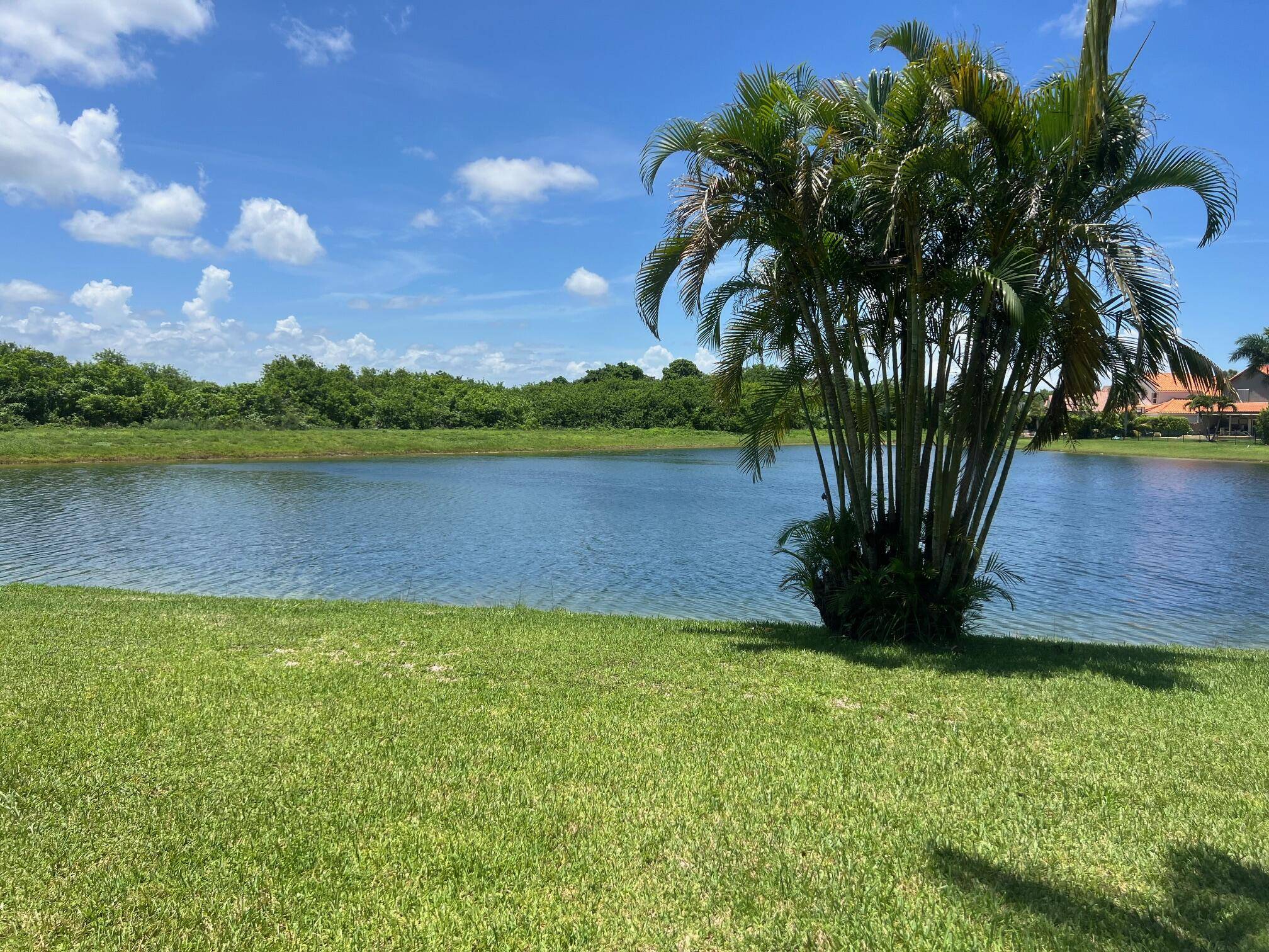 Boca Raton, FL 33428,22492 Middletown DR