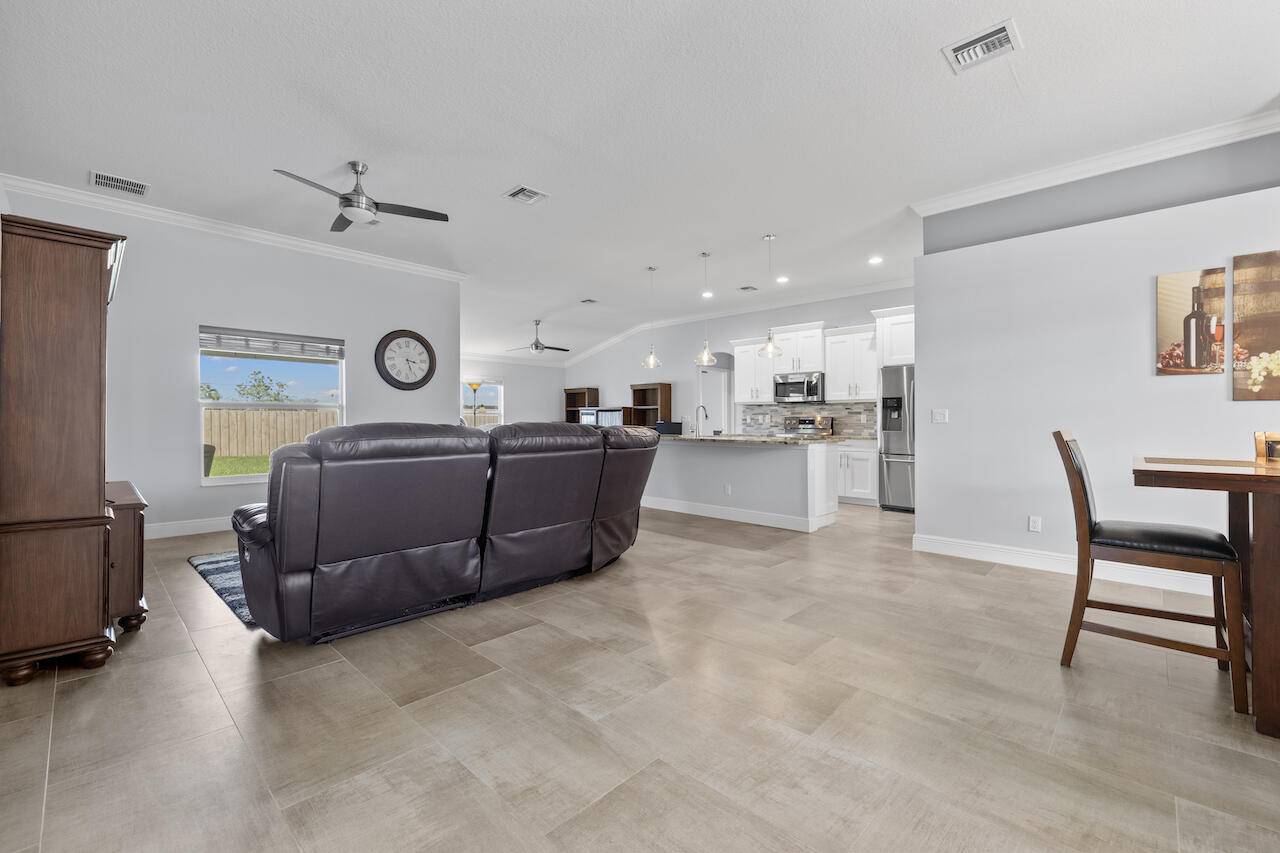 Port Saint Lucie, FL 34986,5957 NW Brenda CIR