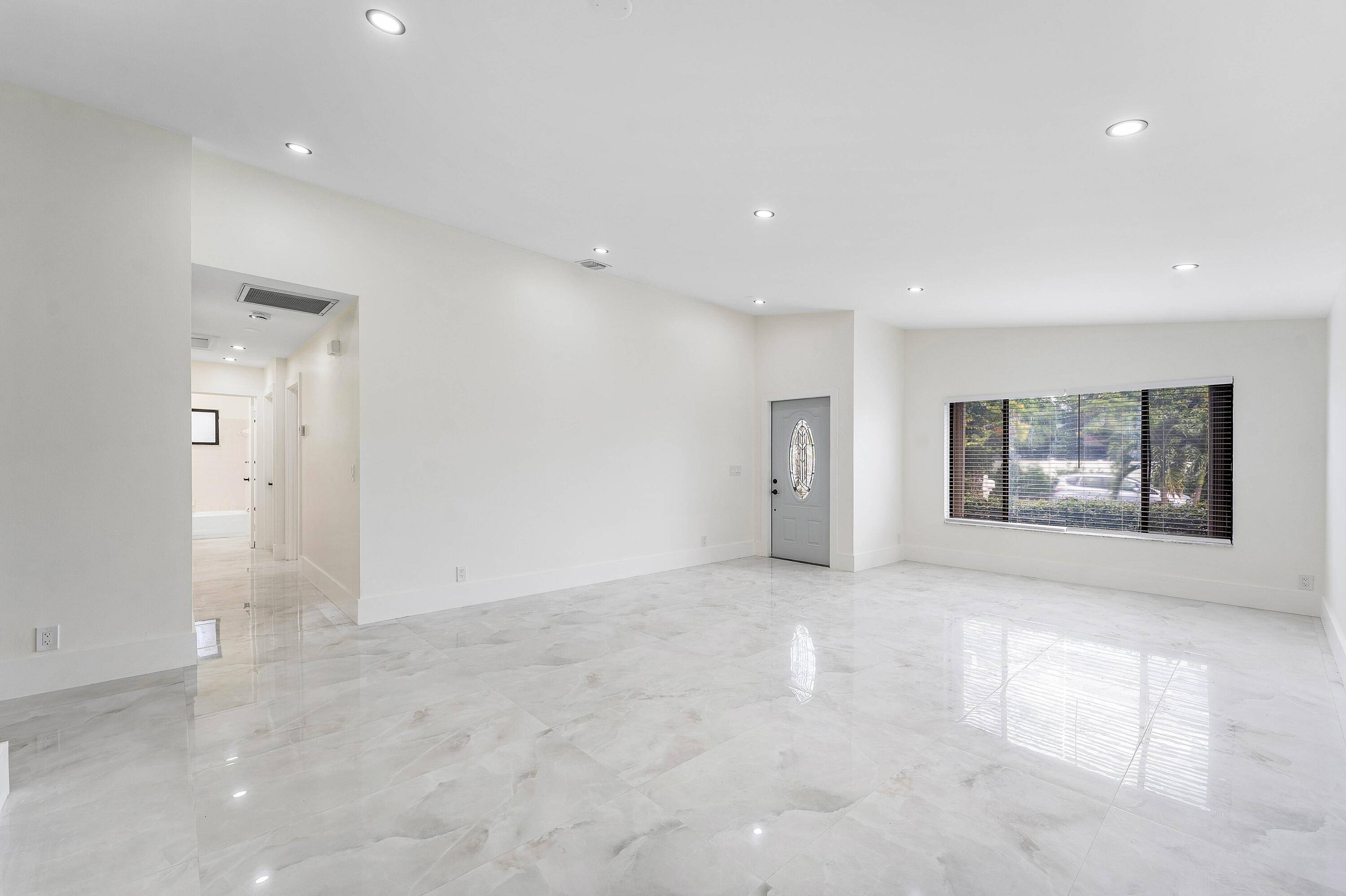 Davie, FL 33324,1531 SW 102nd TER