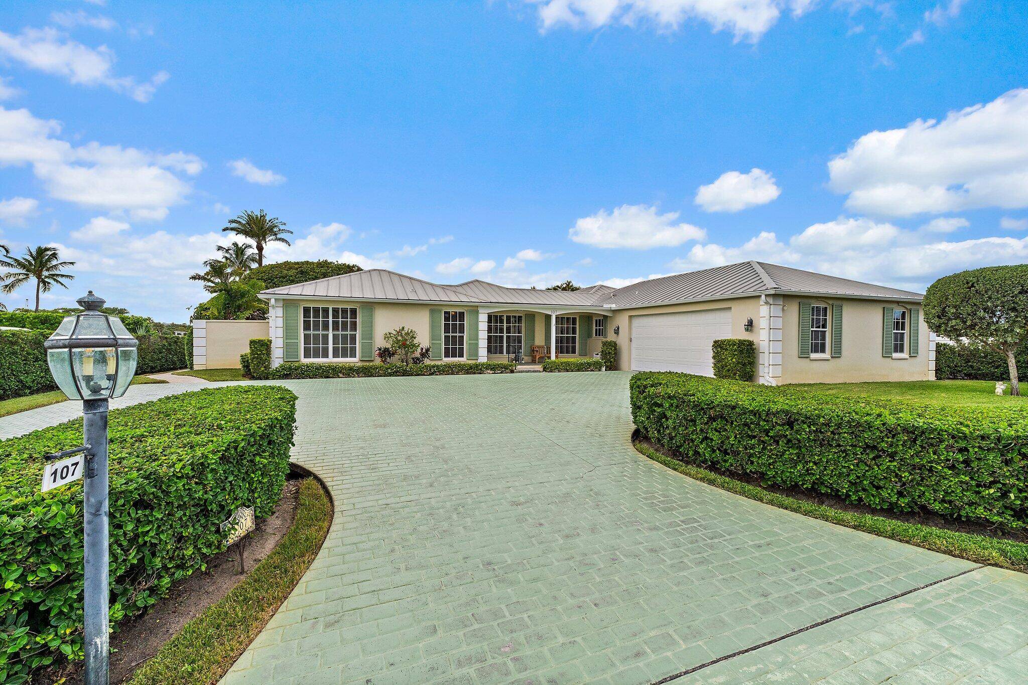 Jupiter Inlet Colony, FL 33469,107 Lighthouse DR