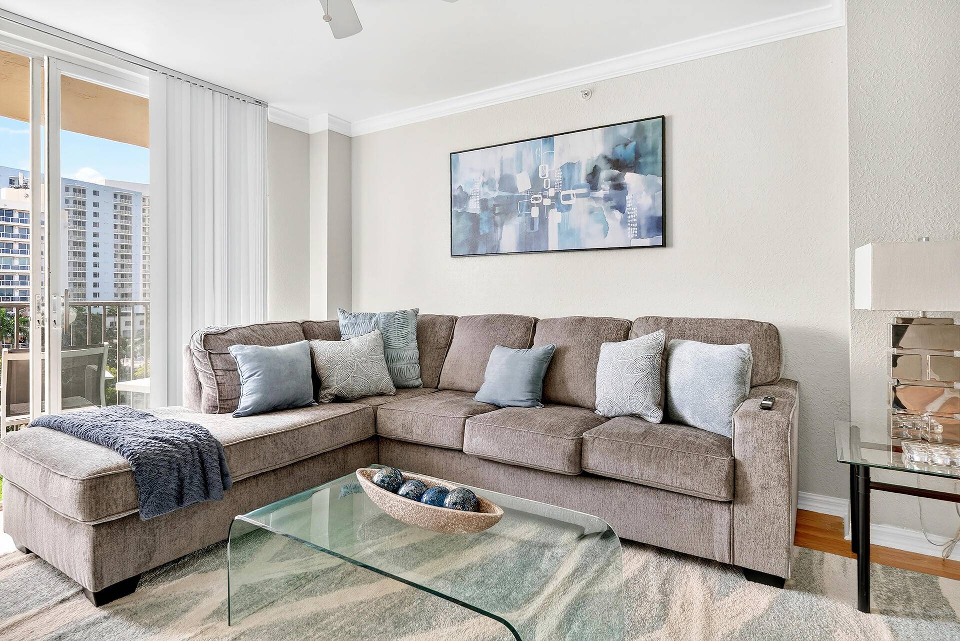 West Palm Beach, FL 33407,1801 N Flagler DR 704