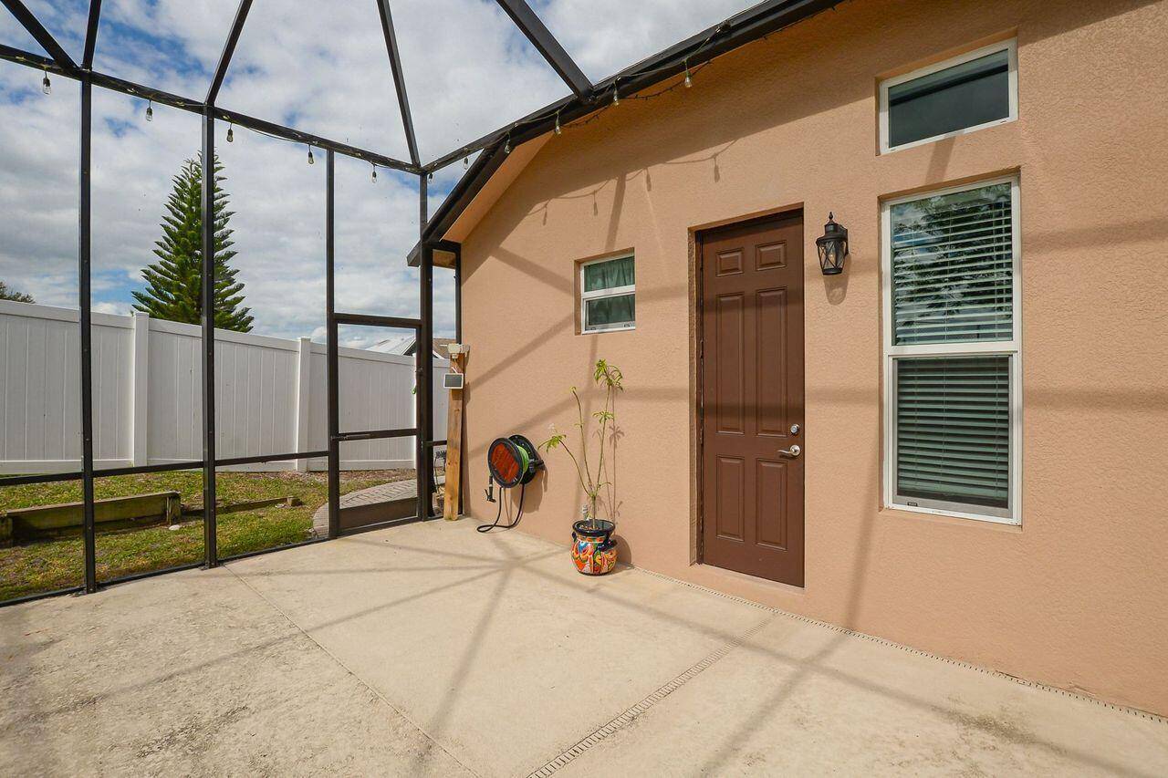 Port Saint Lucie, FL 34953,341 SW Kestor DR #341