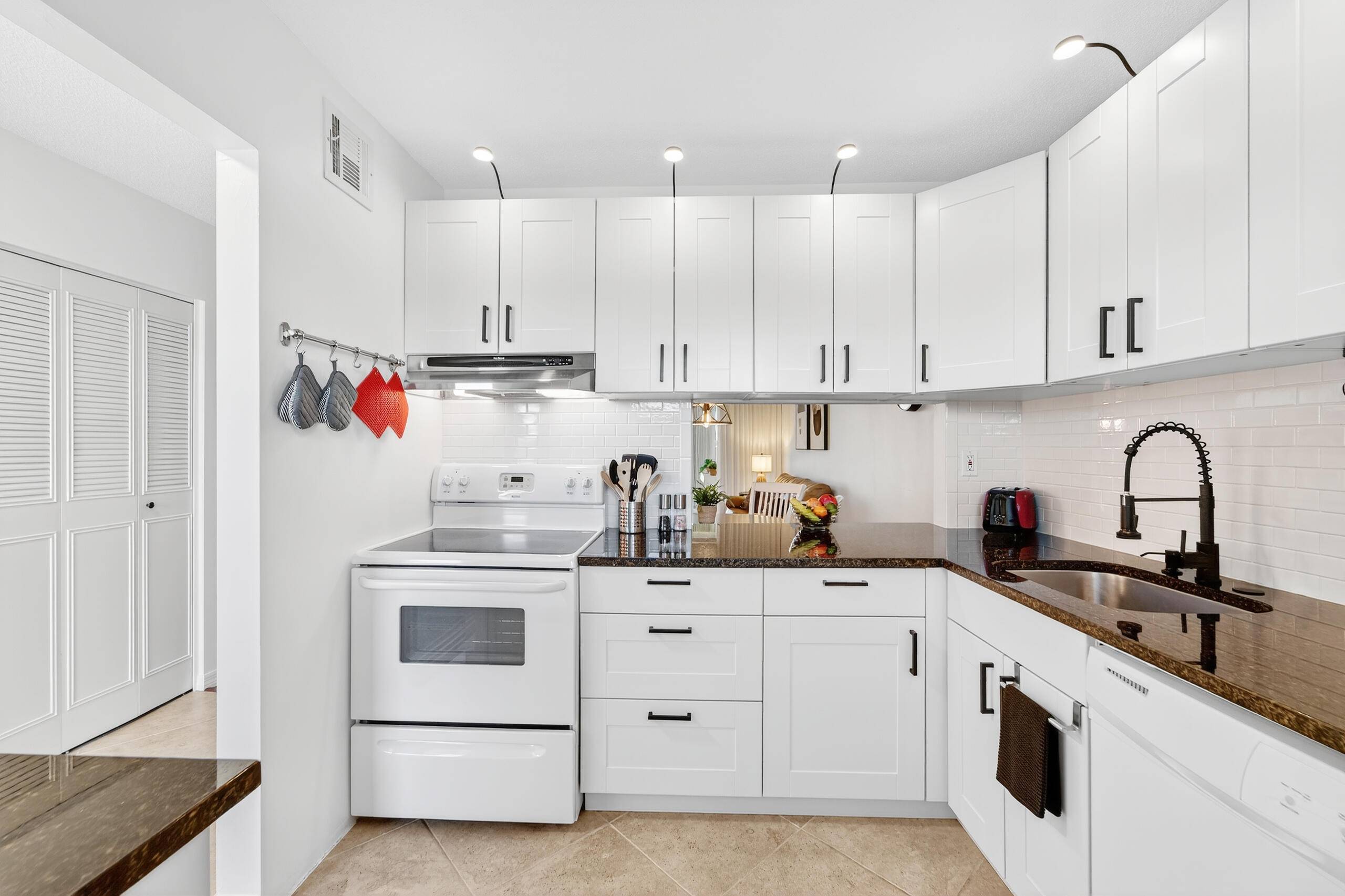 Lake Worth, FL 33461,2724 N Garden DR 403