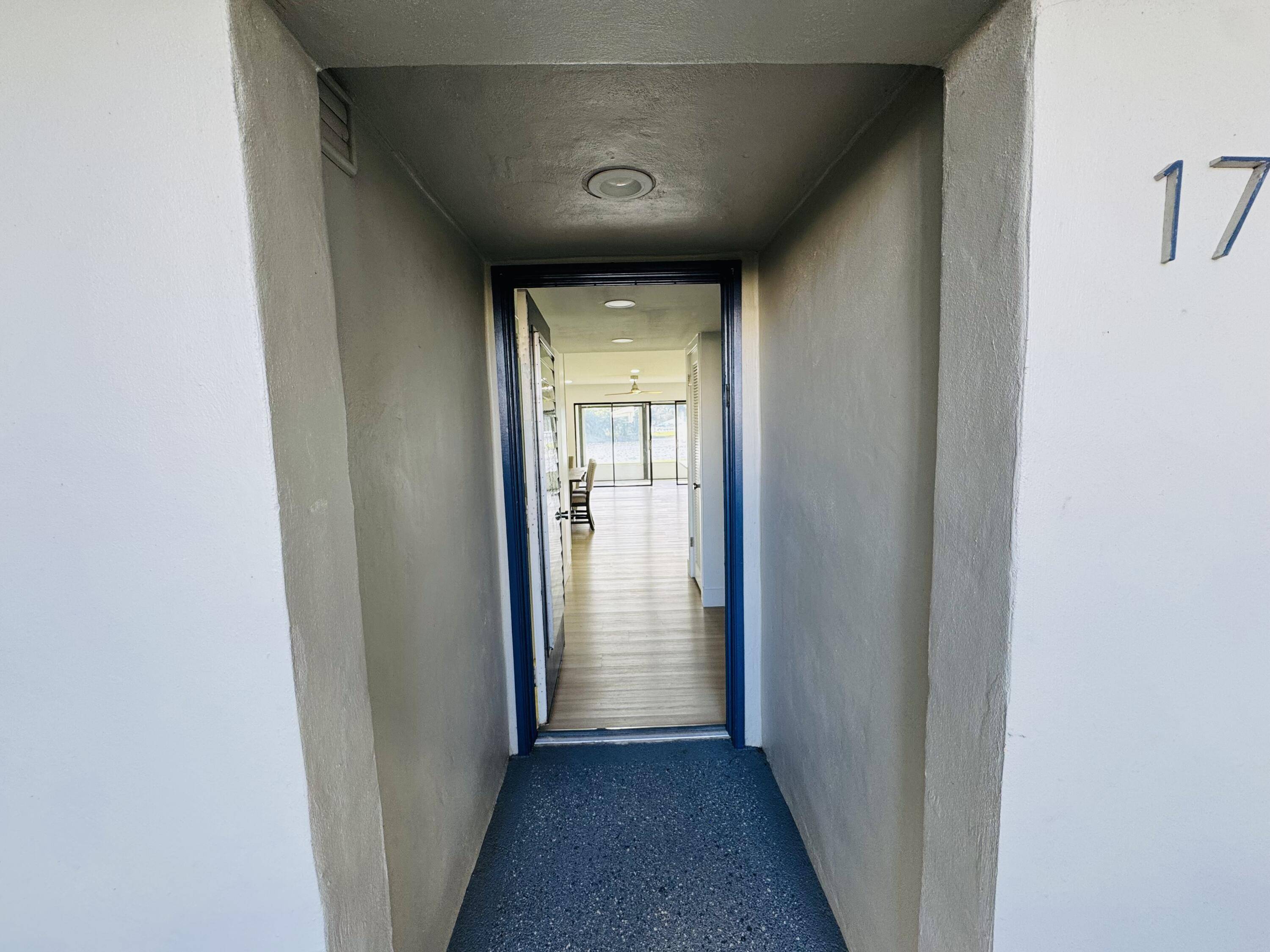 Delray Beach, FL 33484,17 Capri A 17