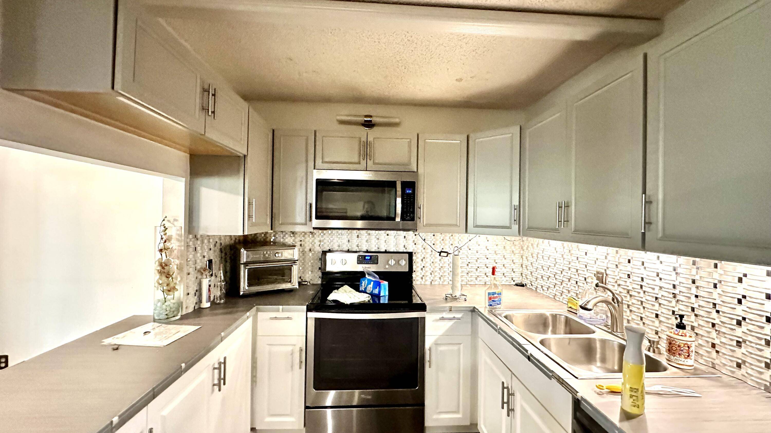 Greenacres, FL 33415,533 Shady Pine WAY B1