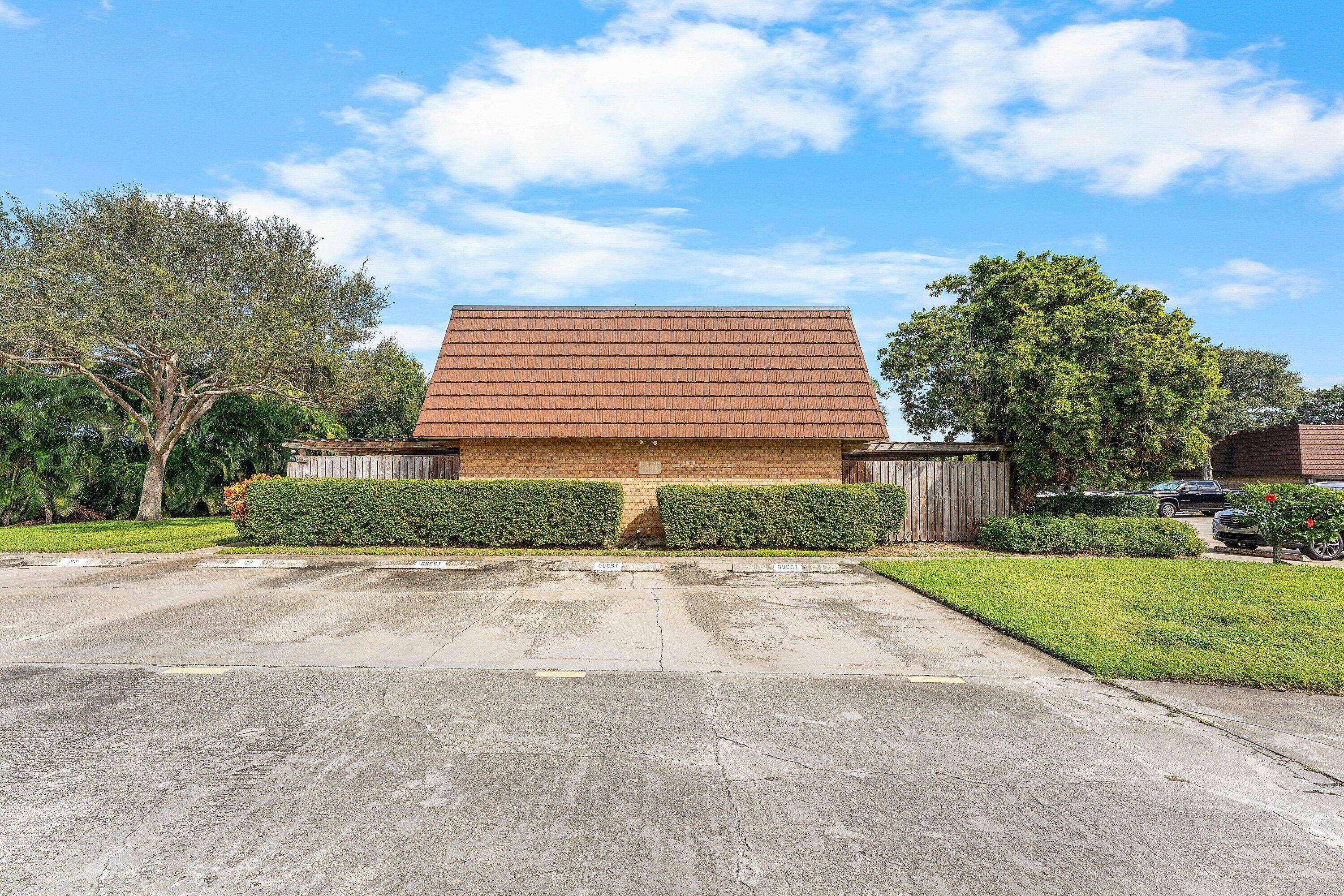 Palm Beach Gardens, FL 33418,1214 12th LN