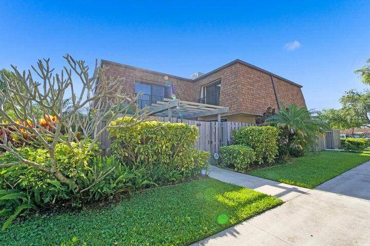 Delray Beach, FL 33445,3134 SW 20th TER 11d