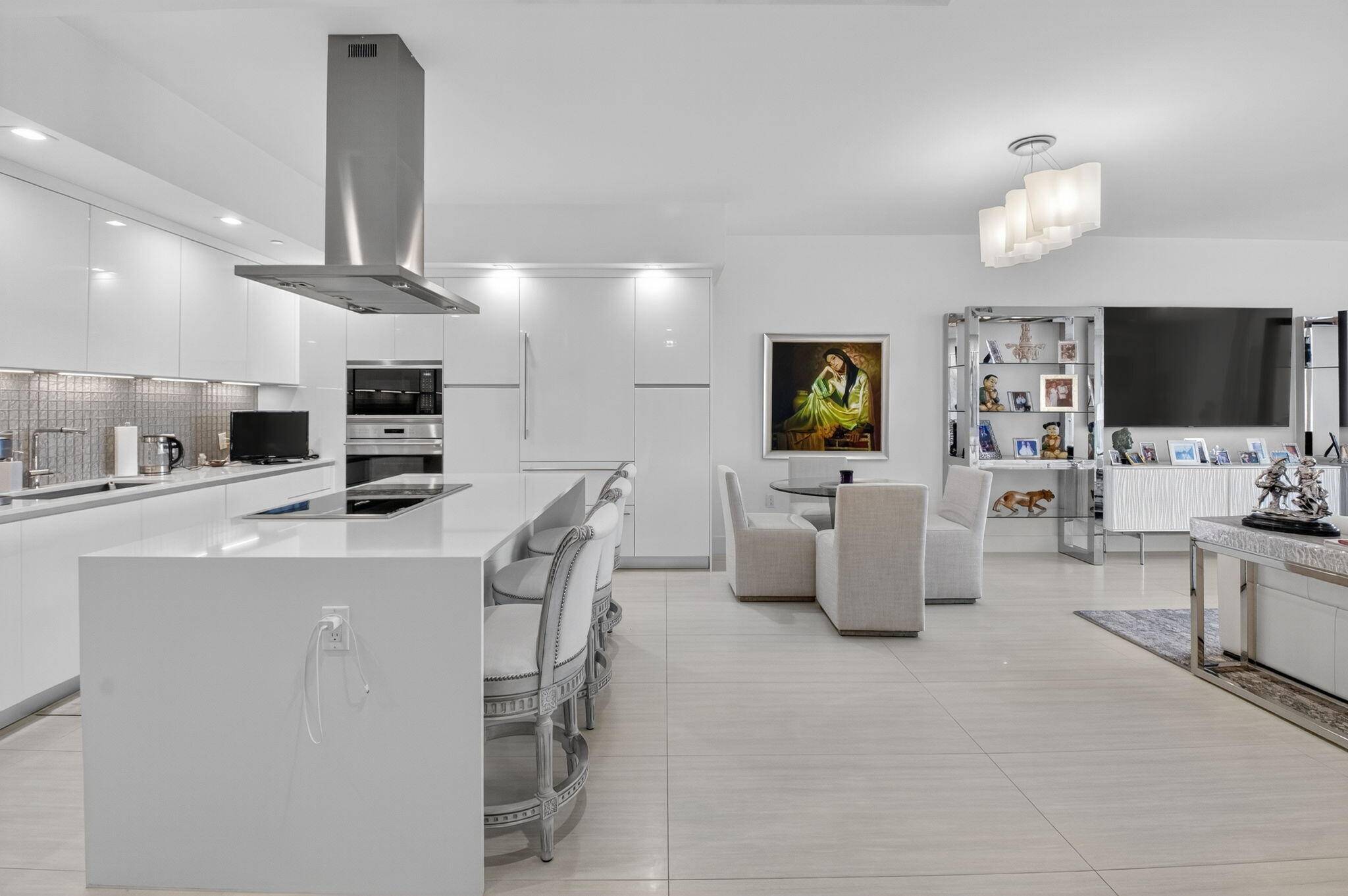 Boca Raton, FL 33434,20155 Boca West DR C205