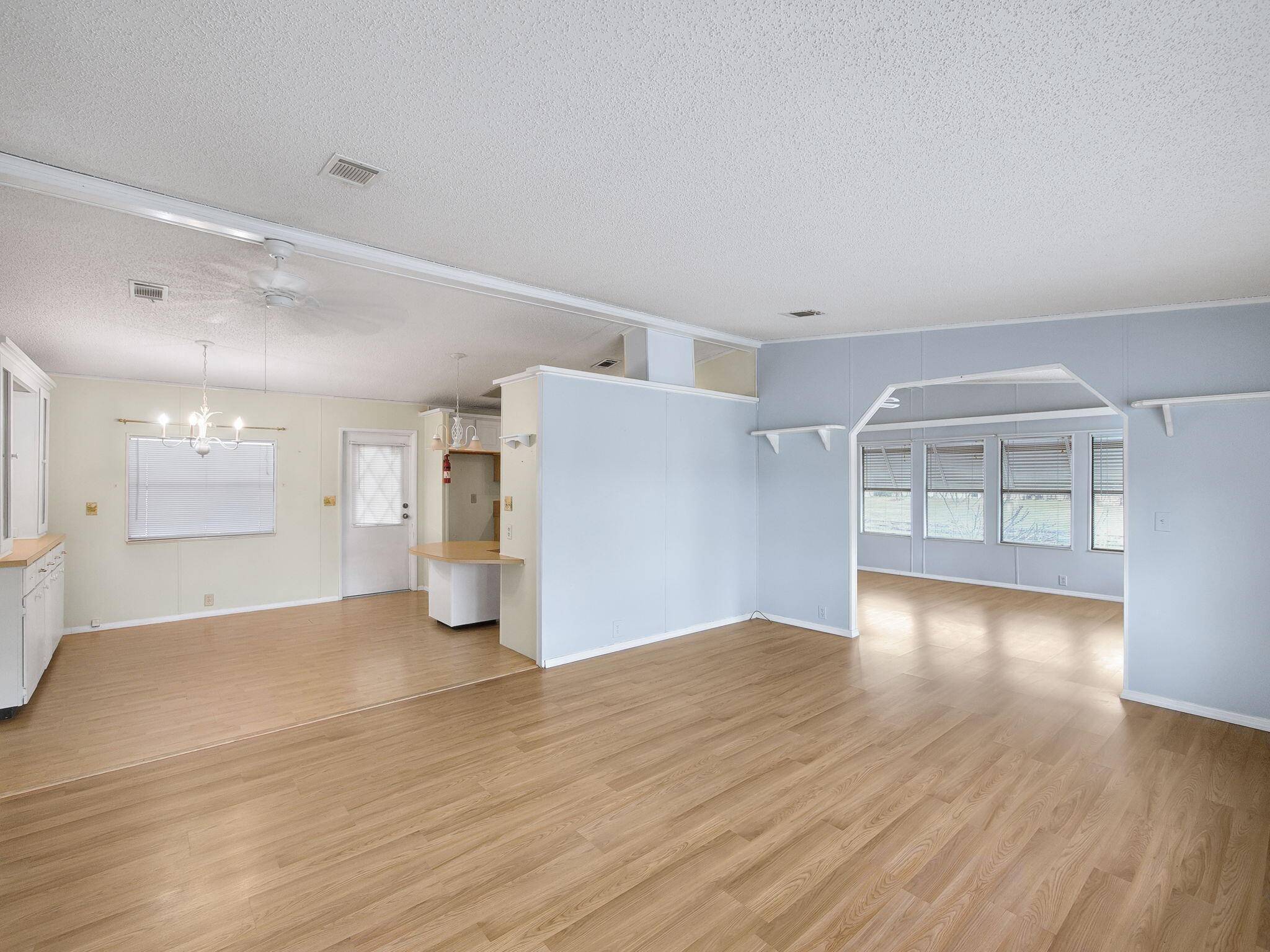 Port Saint Lucie, FL 34952,8201 Cinnamon LN