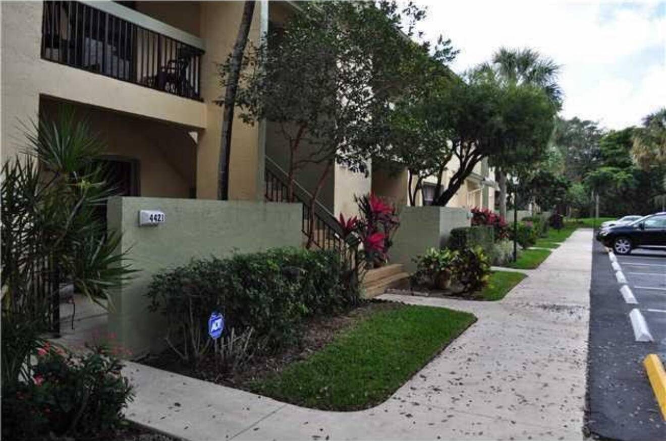 Coconut Creek, FL 33066,4409 NW 22nd RD 403