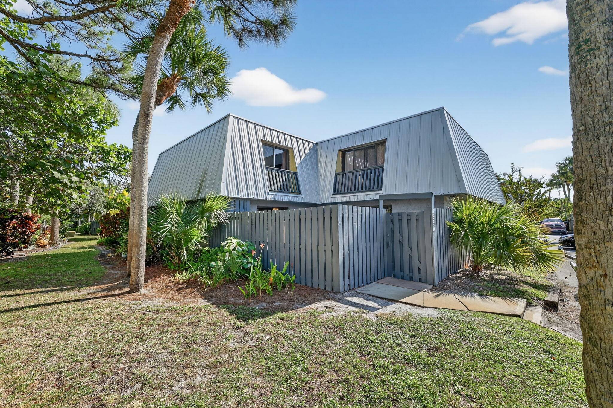 Stuart, FL 34997,3860 Jefferson ST