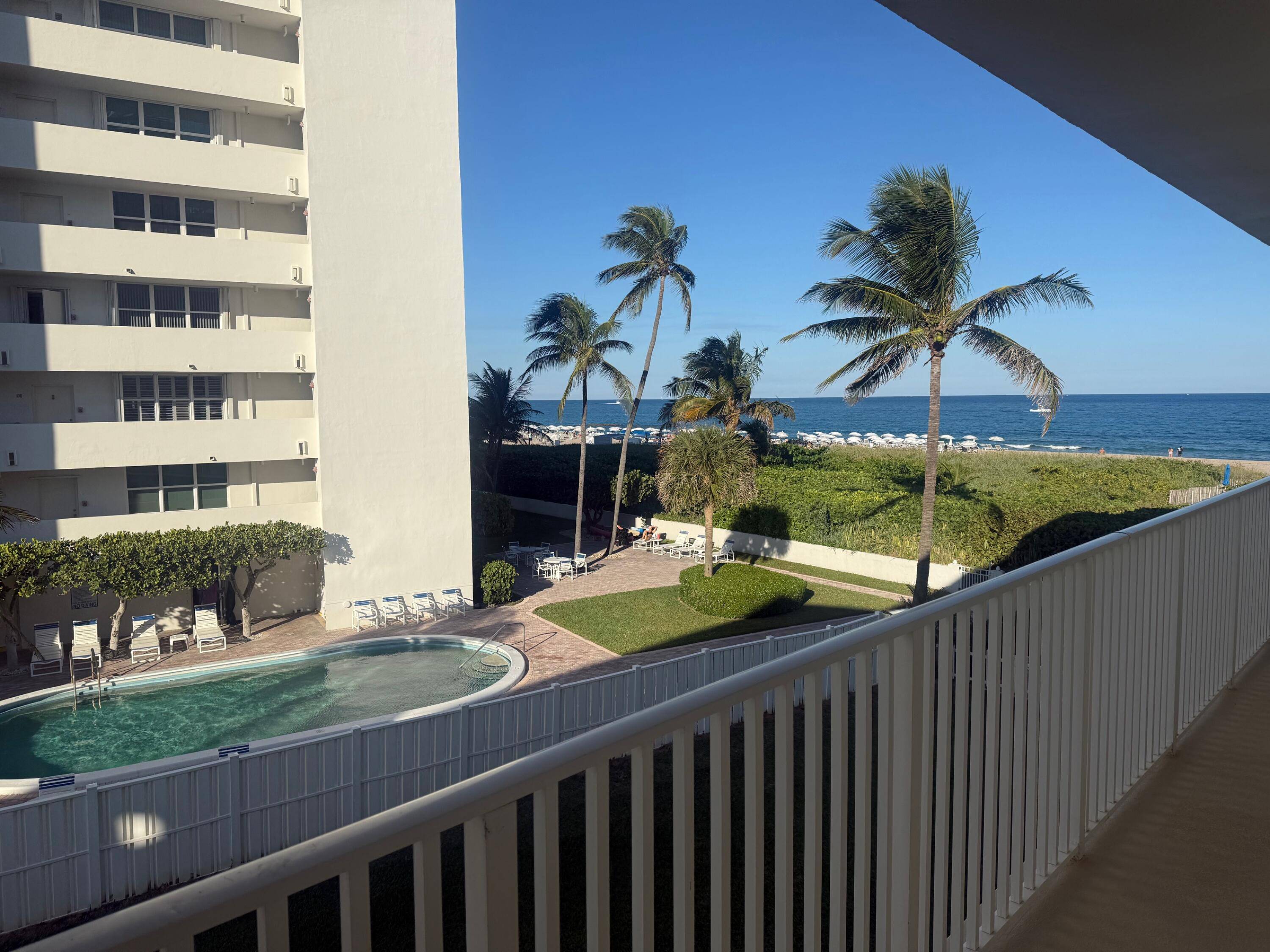 Singer Island, FL 33404,3600 N Ocean DR 325