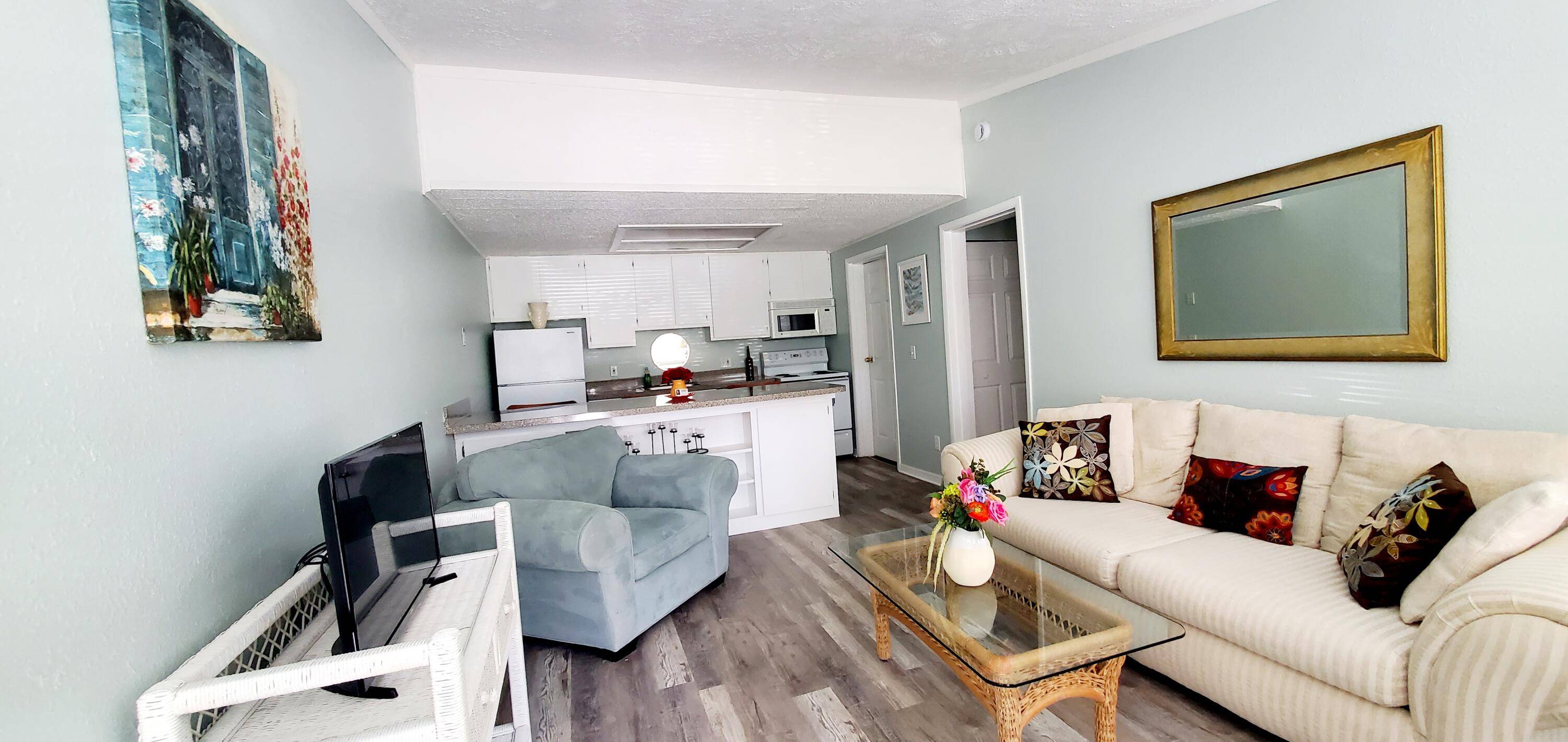 Vero Beach, FL 32962,442 7th PL